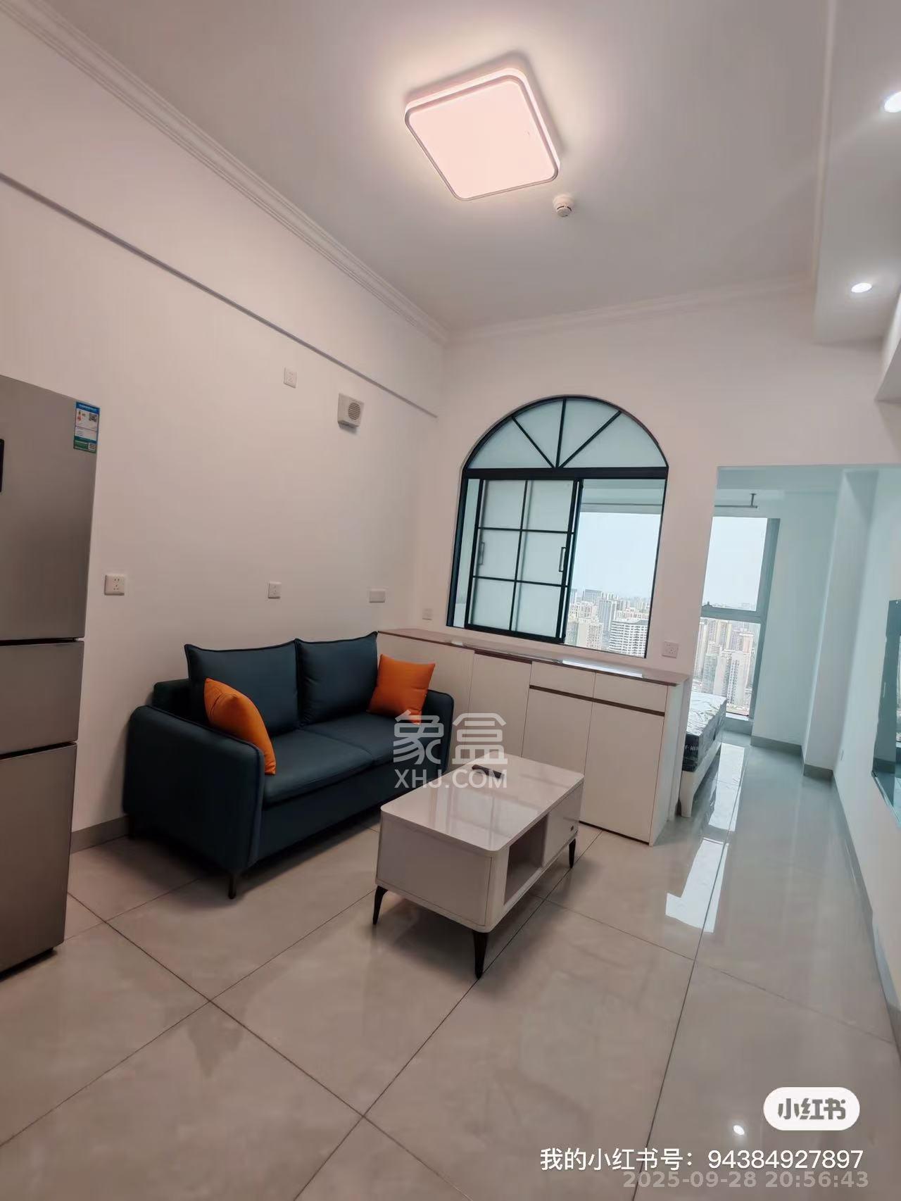 恒大誉府(融誉商业中心) 1室1厅1卫 1850.0元/月 恒大誉府(融誉商业中心) 1室1厅1卫 1850.0元/月室内图