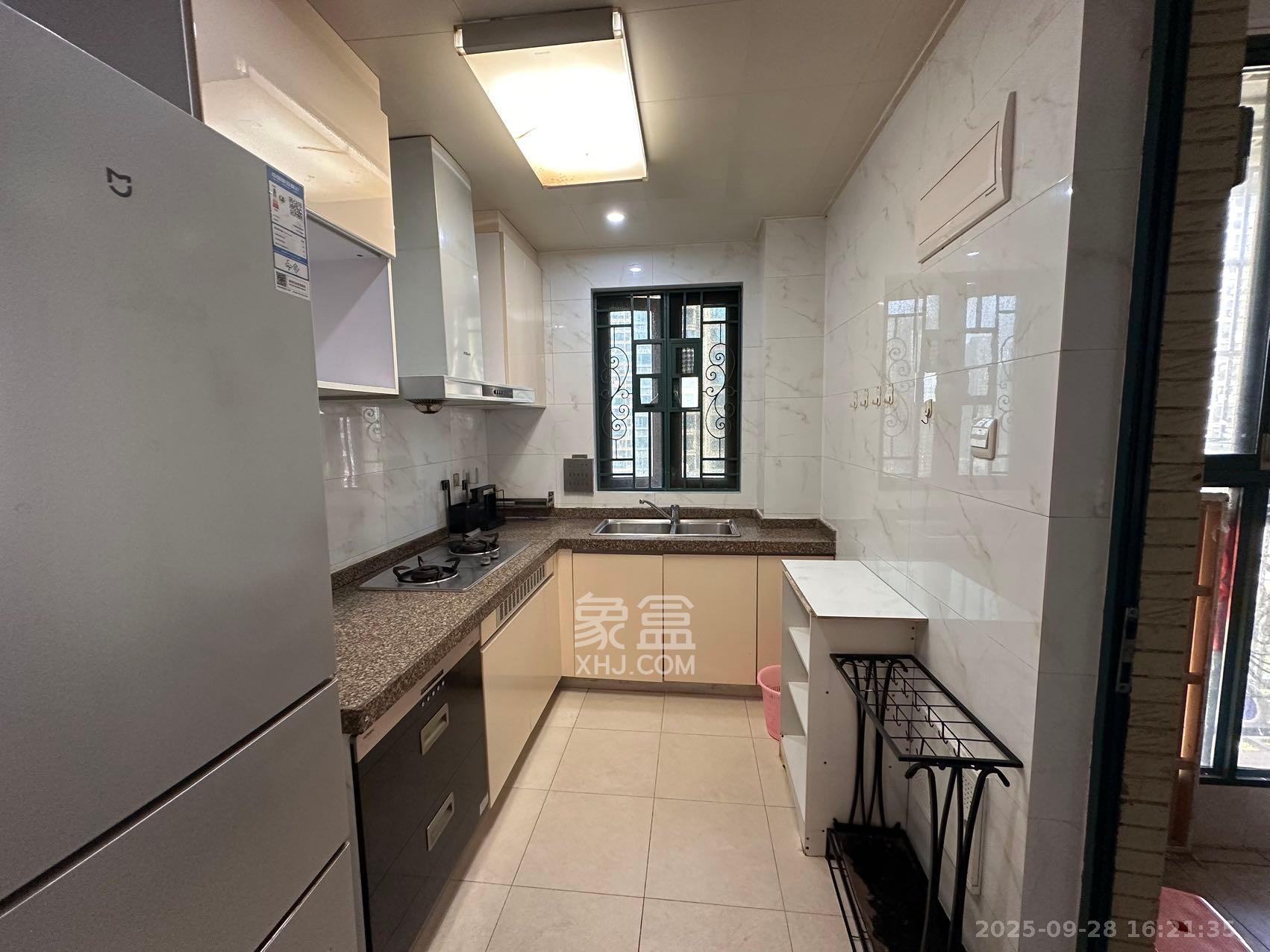 恒大雅苑  4室2厅2卫    3700.0元/月室内图