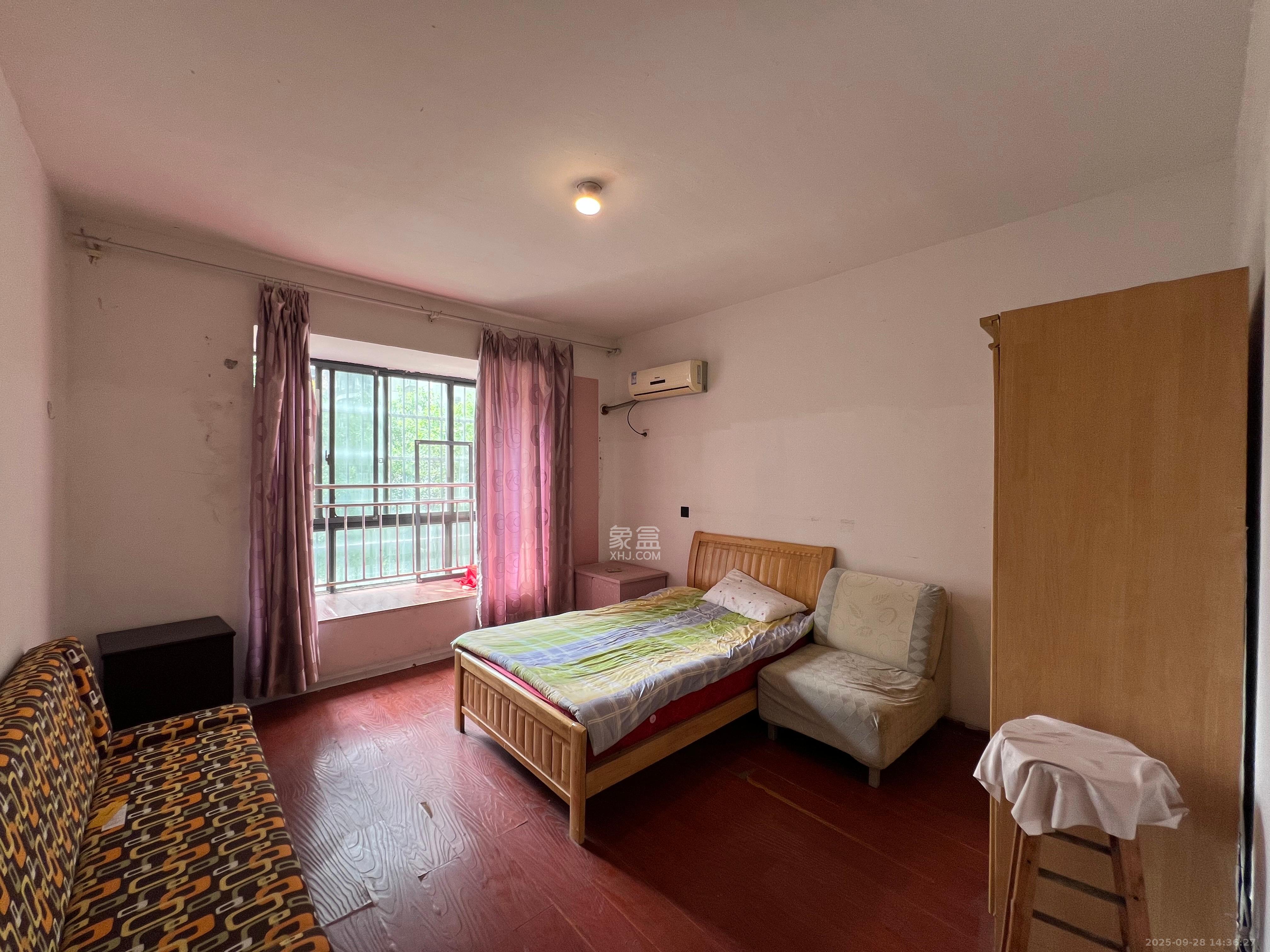 海林馨香雅苑 3室2厅1卫 1800.0元/月 海林馨香雅苑 3室2厅1卫 1800.0元/月室内图