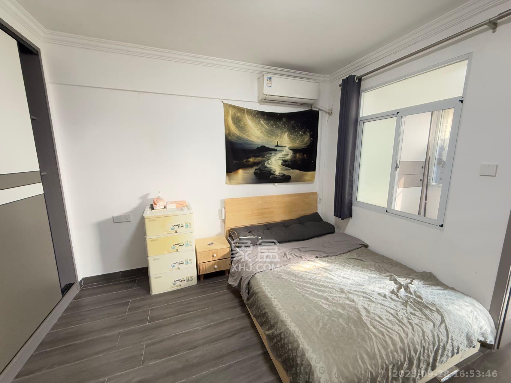 通泰街商居楼 2室1厅1卫 2100.0元/月 通泰街商居楼 2室1厅1卫 2100.0元/月室内图