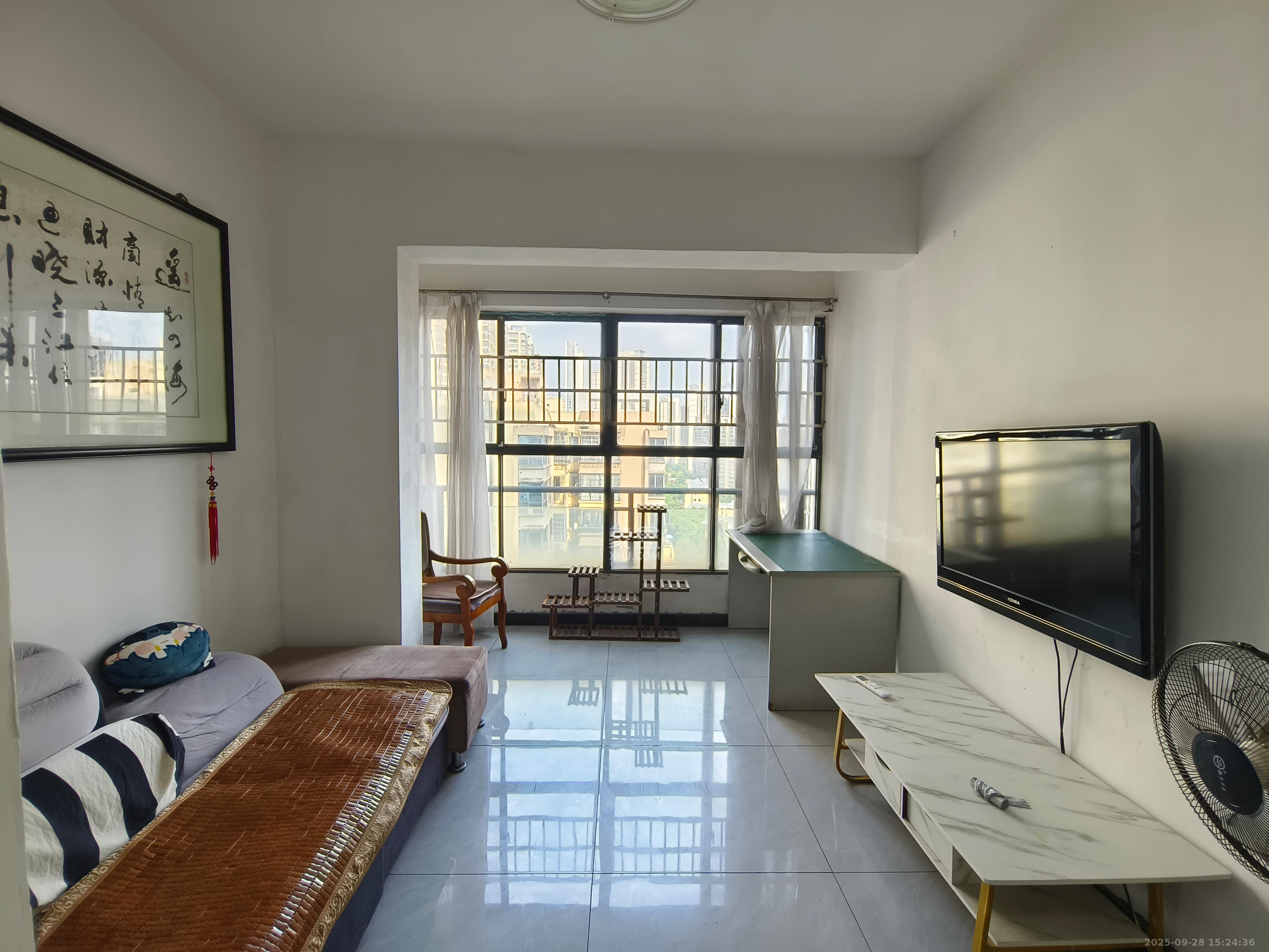 勤诚达新界 1室1厅1卫 1400.0元/月 勤诚达新界 1室1厅1卫 1400.0元/月室内图