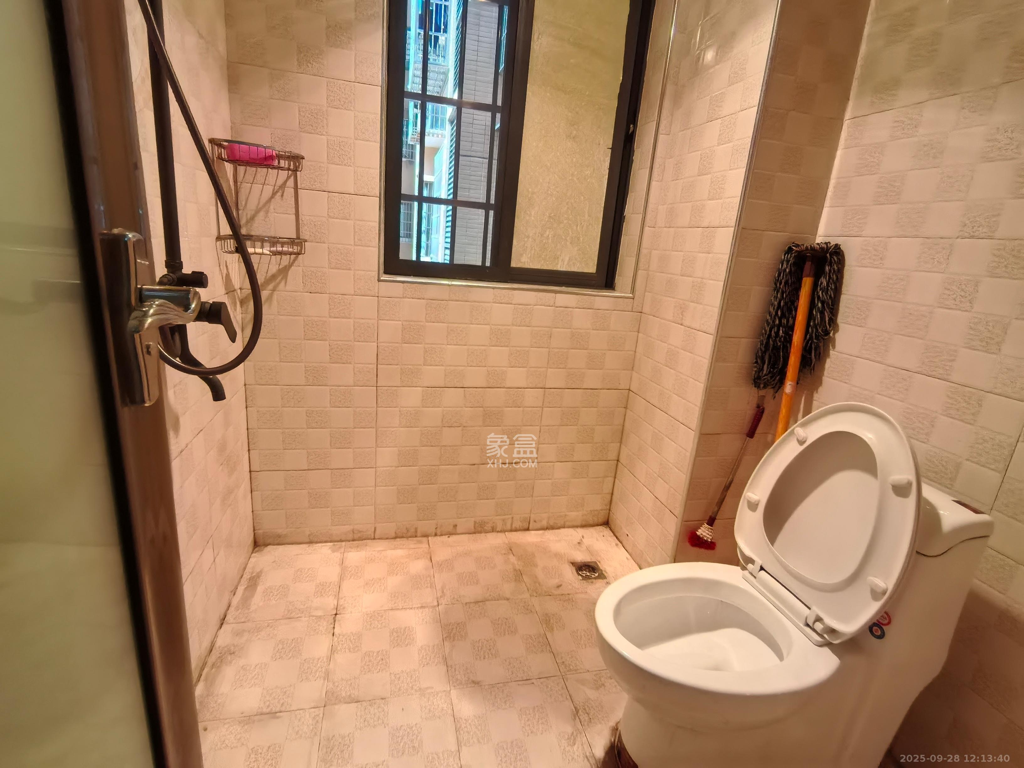 观沙嘉园  2室2厅1卫    2200.0元/月室内图