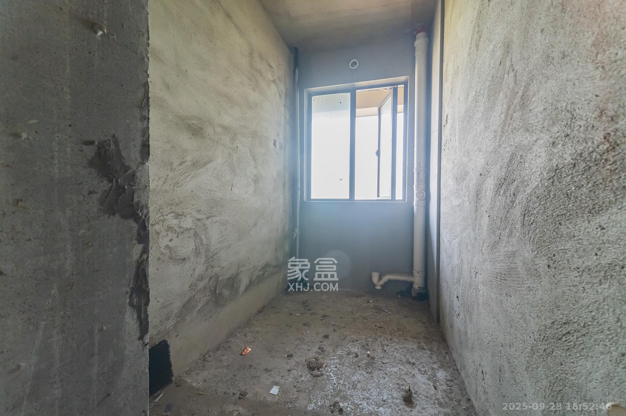 国泰九龙湾 3室2厅2卫 95.0万 国泰九龙湾 3室2厅2卫 95.0万其他