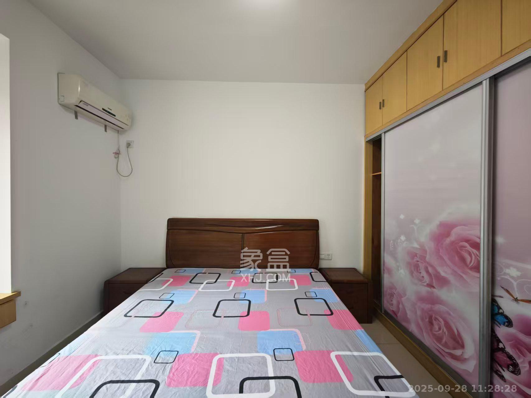 湘江世纪城瑞江苑  2室2厅1卫    1900.0元/月室内图