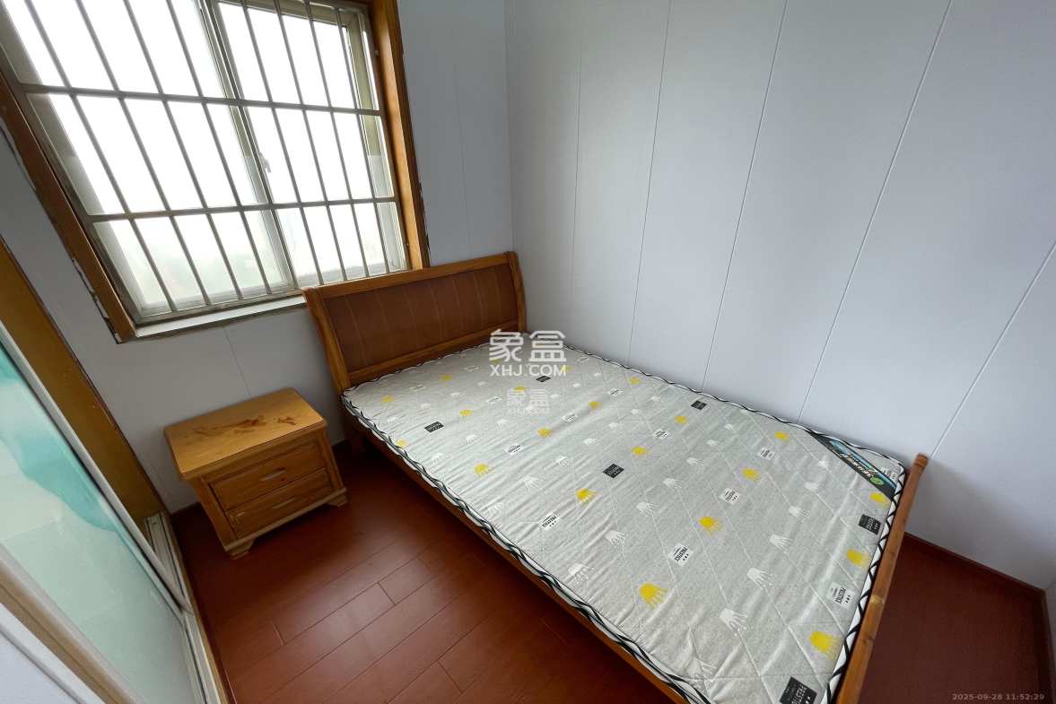 谋房博客(博客天街) 2室1厅1卫 1700.0元/月 谋房博客(博客天街) 2室1厅1卫 1700.0元/月室内图