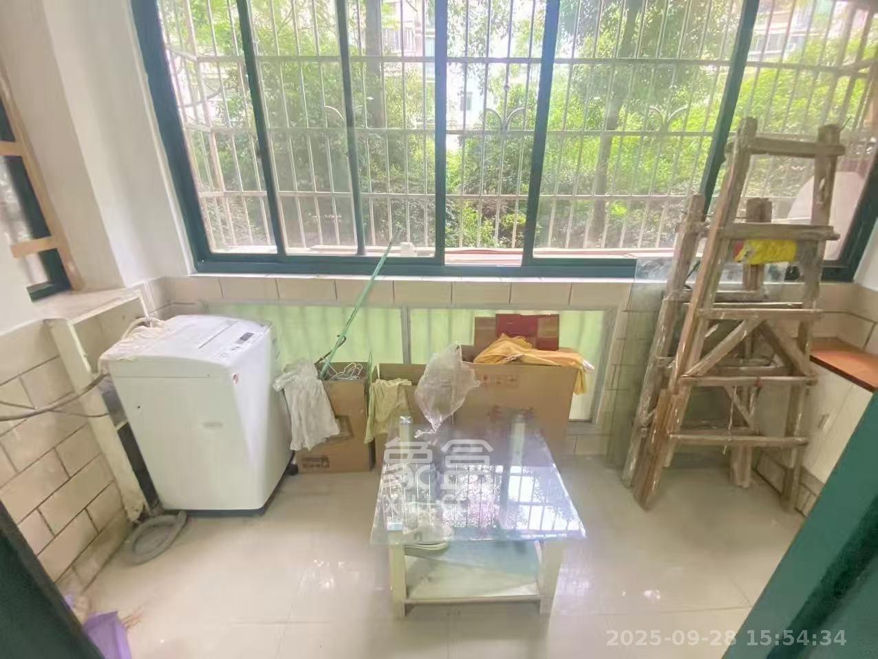 华盛家园 2室2厅1卫 1700.0元/月 华盛家园 2室2厅1卫 1700.0元/月室内图