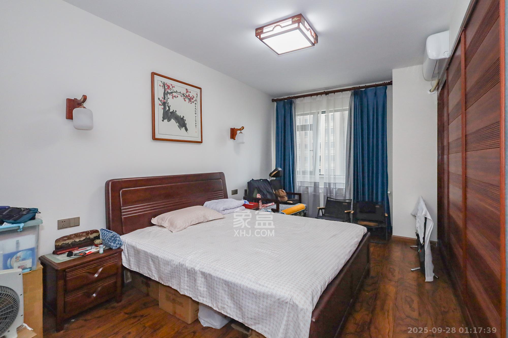 八方小区C区 4室2厅2卫 500.0万 八方小区C区 4室2厅2卫 500.0万卧室