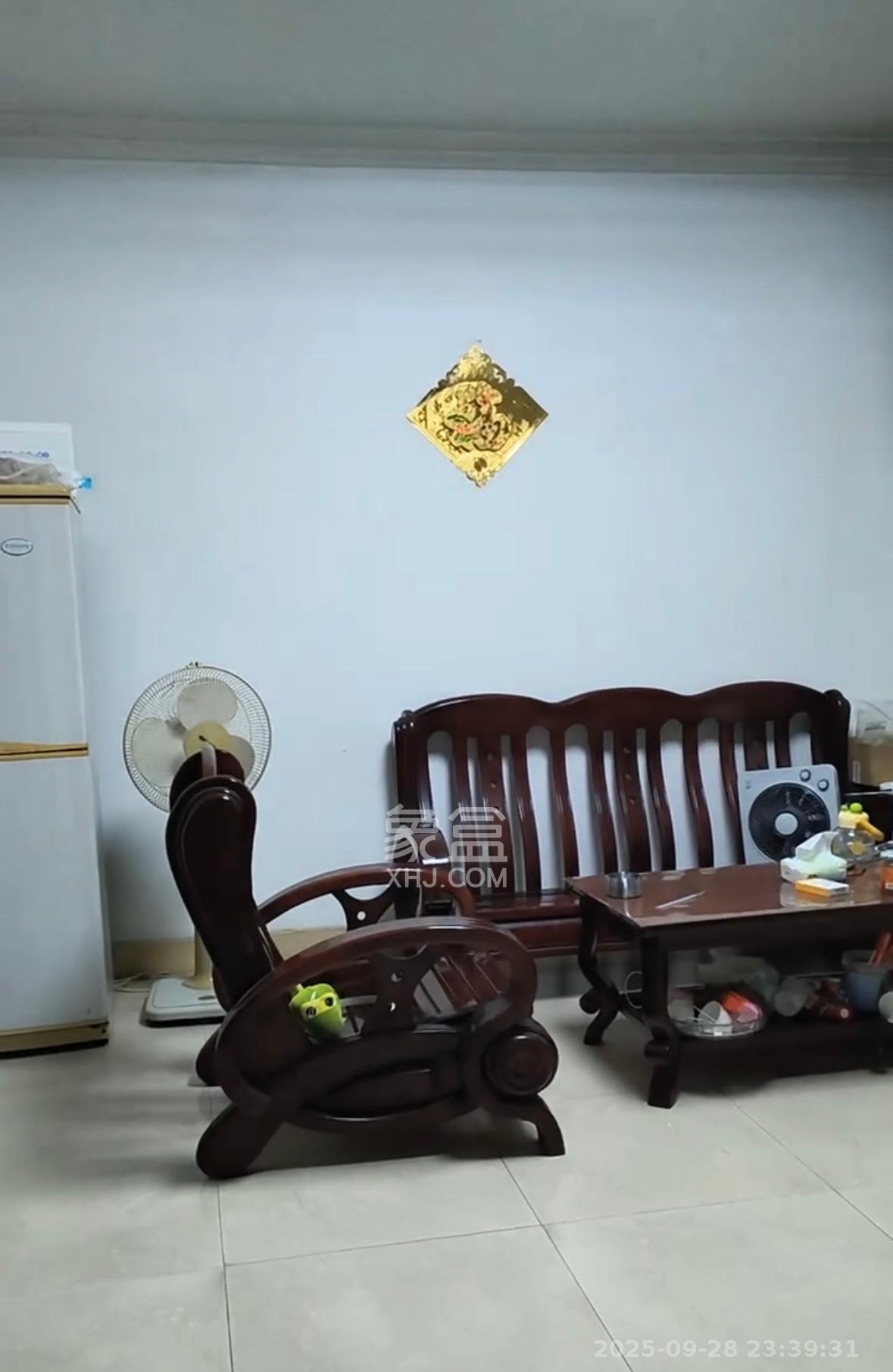 马王堆陶瓷建材新城 2室1厅1卫 1600.0元/月 马王堆陶瓷建材新城 2室1厅1卫 1600.0元/月室内图