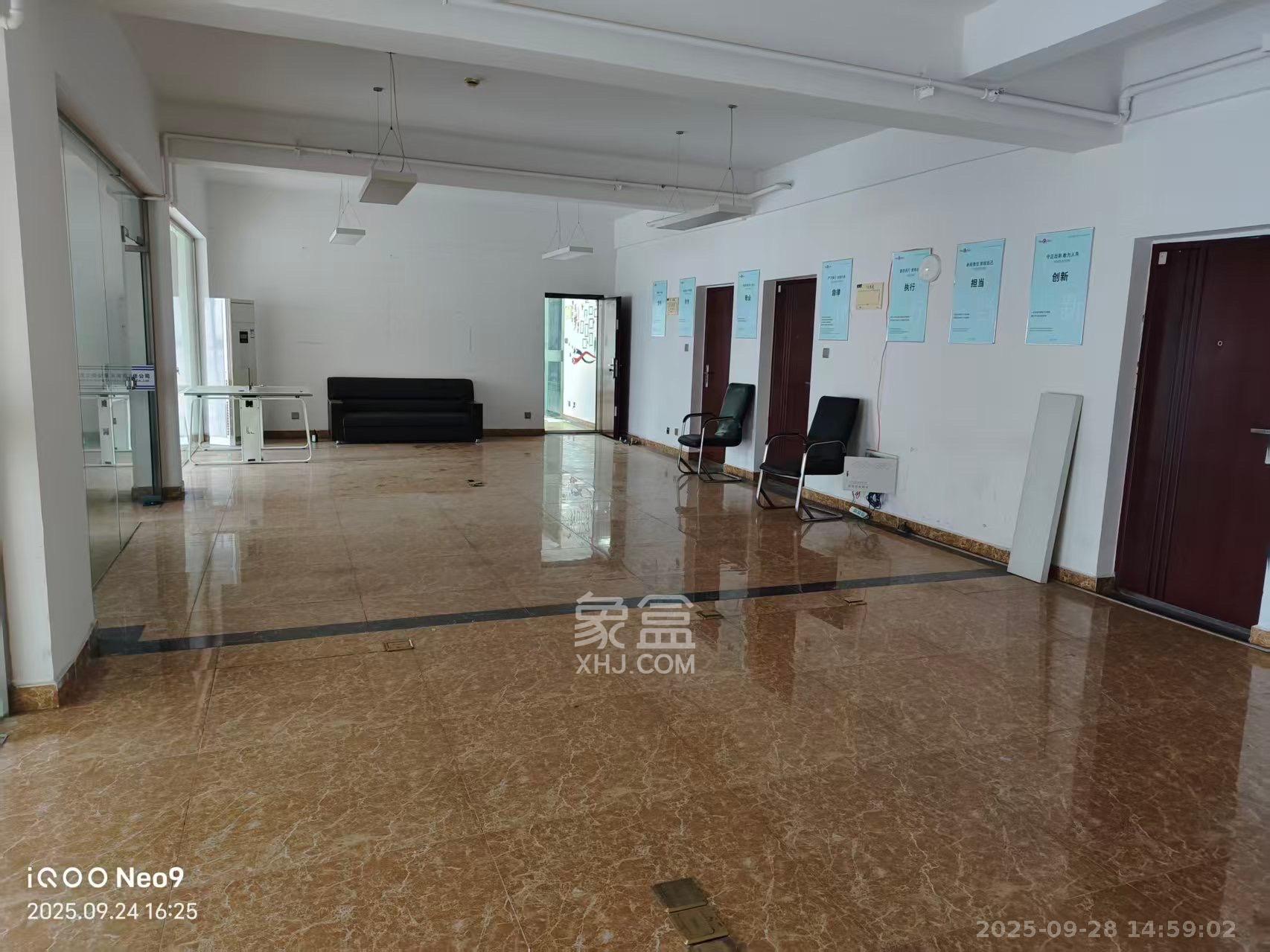 达美D6区   48.62㎡      12000.0元/月室内图