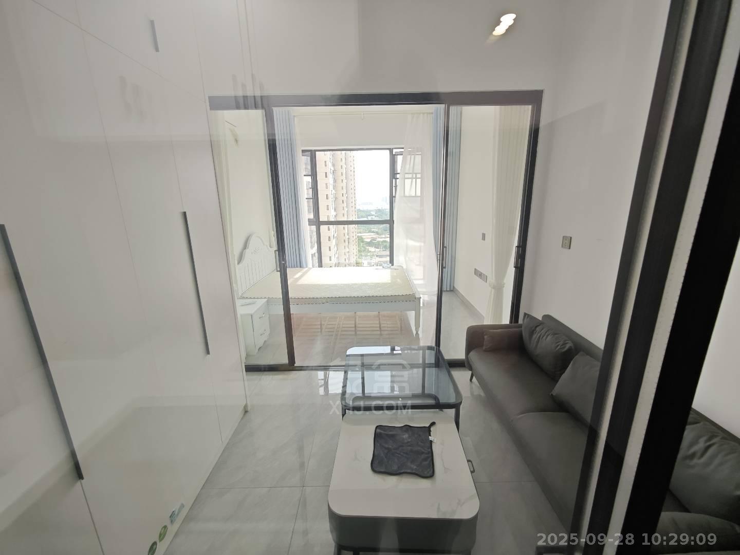 山水印象  1室1厅1卫    1100.0元/月 山水印象  1室1厅1卫    1100.0元/月室内图