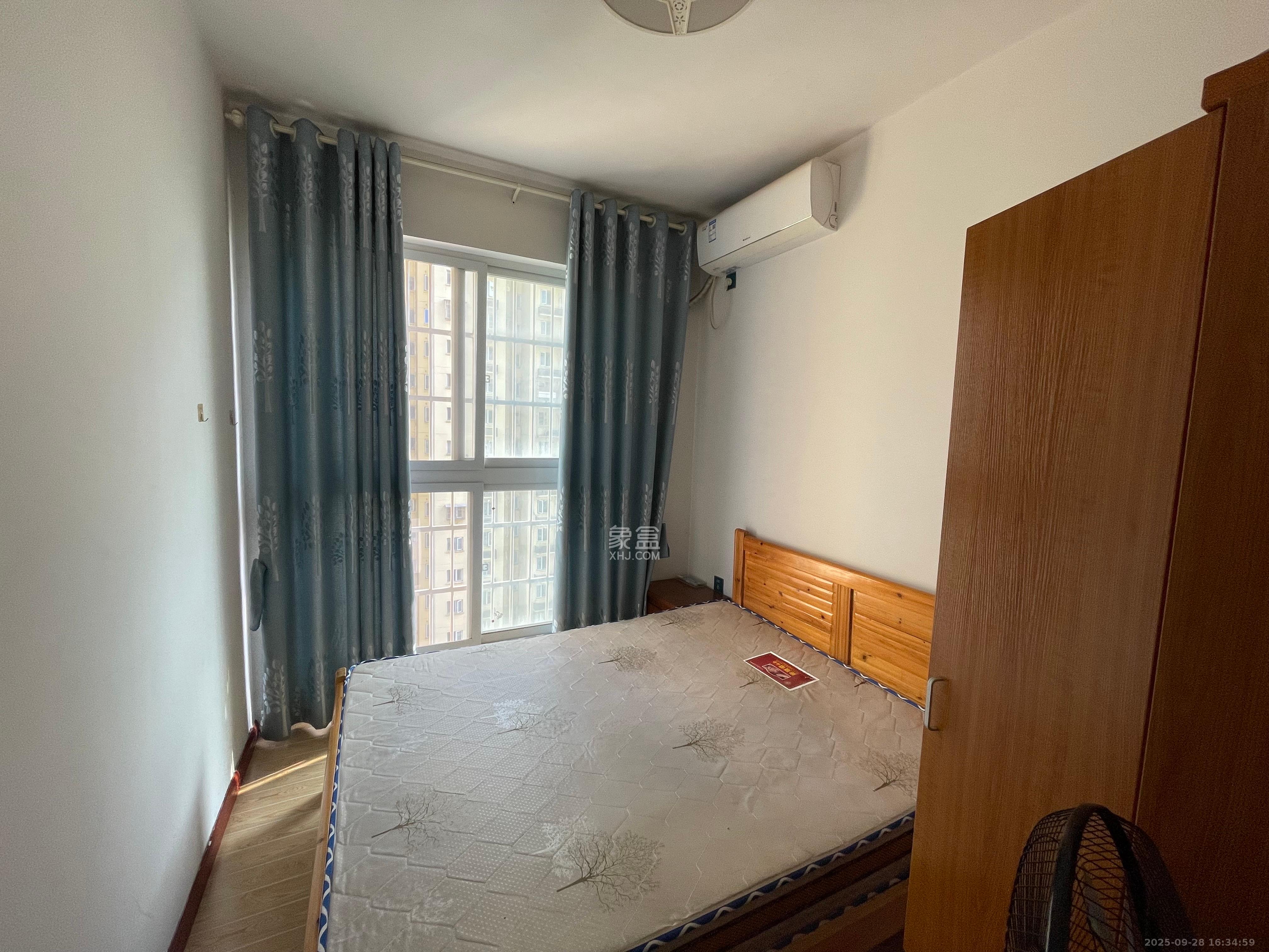 MOMA当代广场 3室2厅1卫 2000.0元/月 MOMA当代广场 3室2厅1卫 2000.0元/月室内图