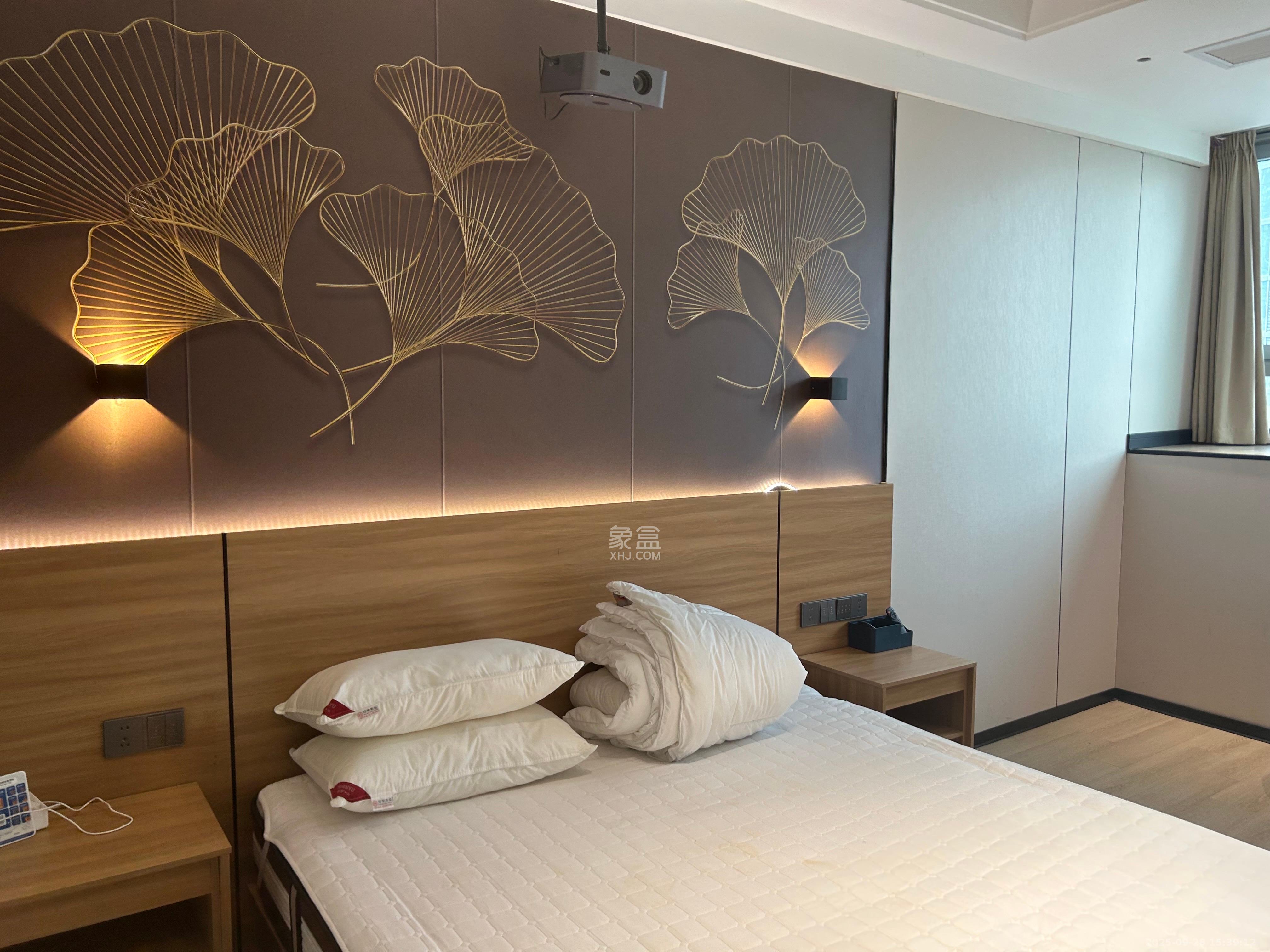 福晟翡翠湾  1室1厅1卫    1800.0元/月室内图