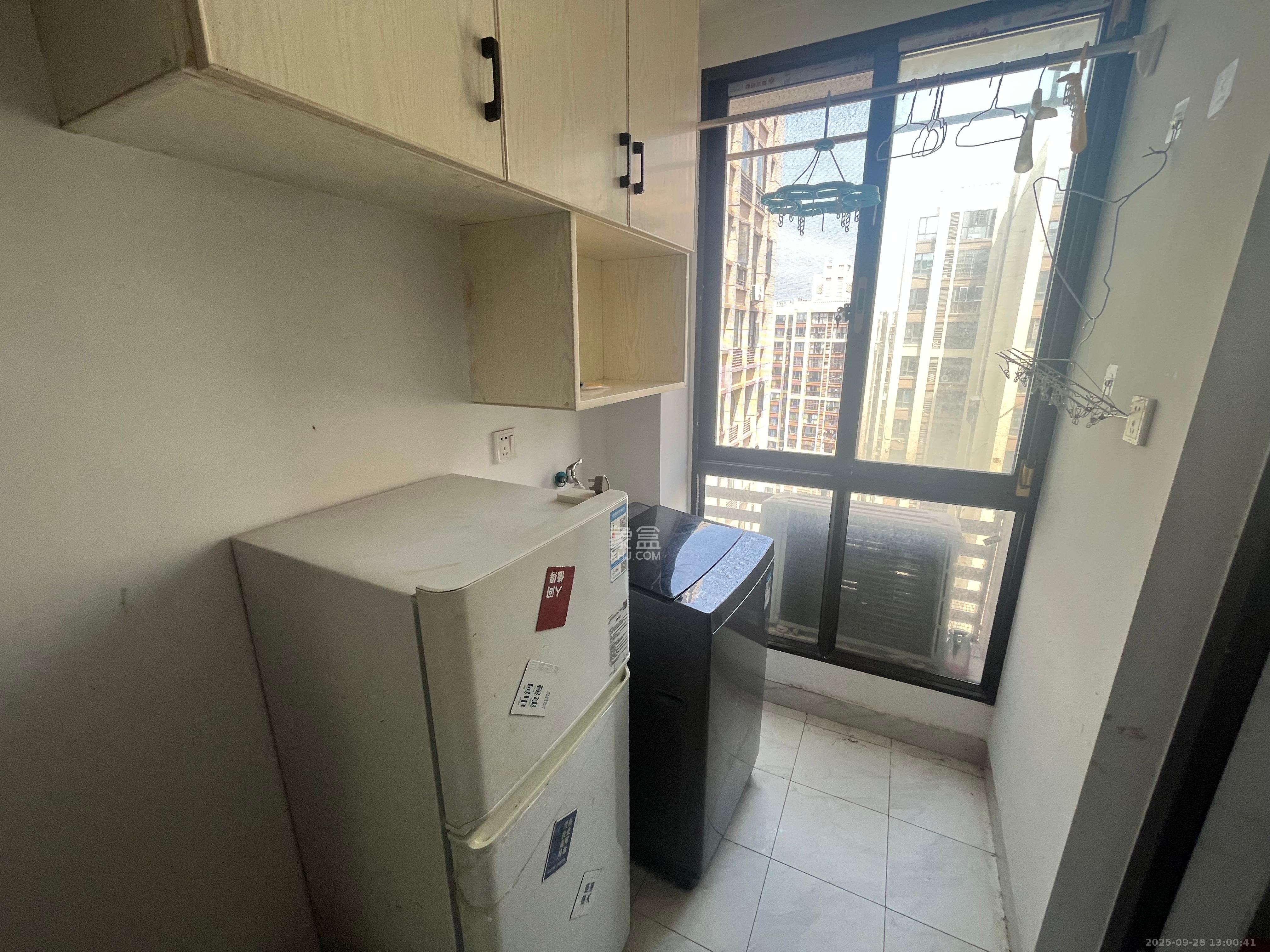 国泰九龙湾 1室0厅0卫 1100.0元/月 国泰九龙湾 1室0厅0卫 1100.0元/月室内图