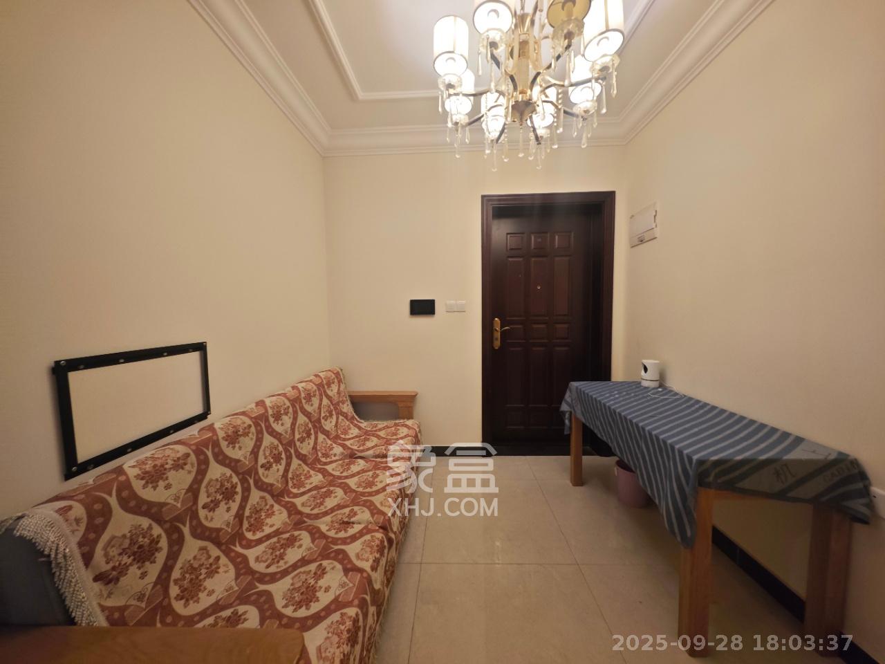 恒大雅苑 1室1厅1卫 1600.0元/月 恒大雅苑 1室1厅1卫 1600.0元/月室内图