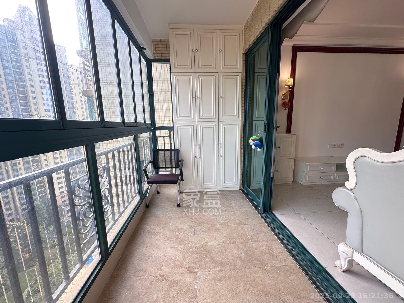 恒大雅苑  4室2厅2卫    3700.0元/月室内图