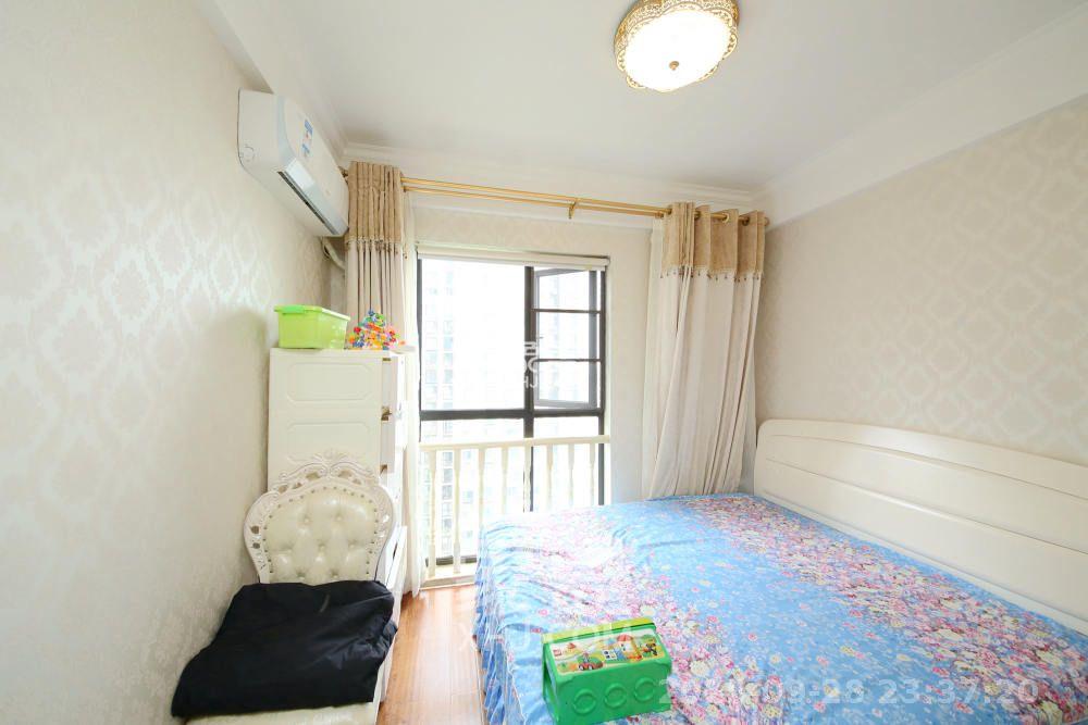 金土地第一湾 3室2厅1卫 3200.0元/月 金土地第一湾 3室2厅1卫 3200.0元/月室内图