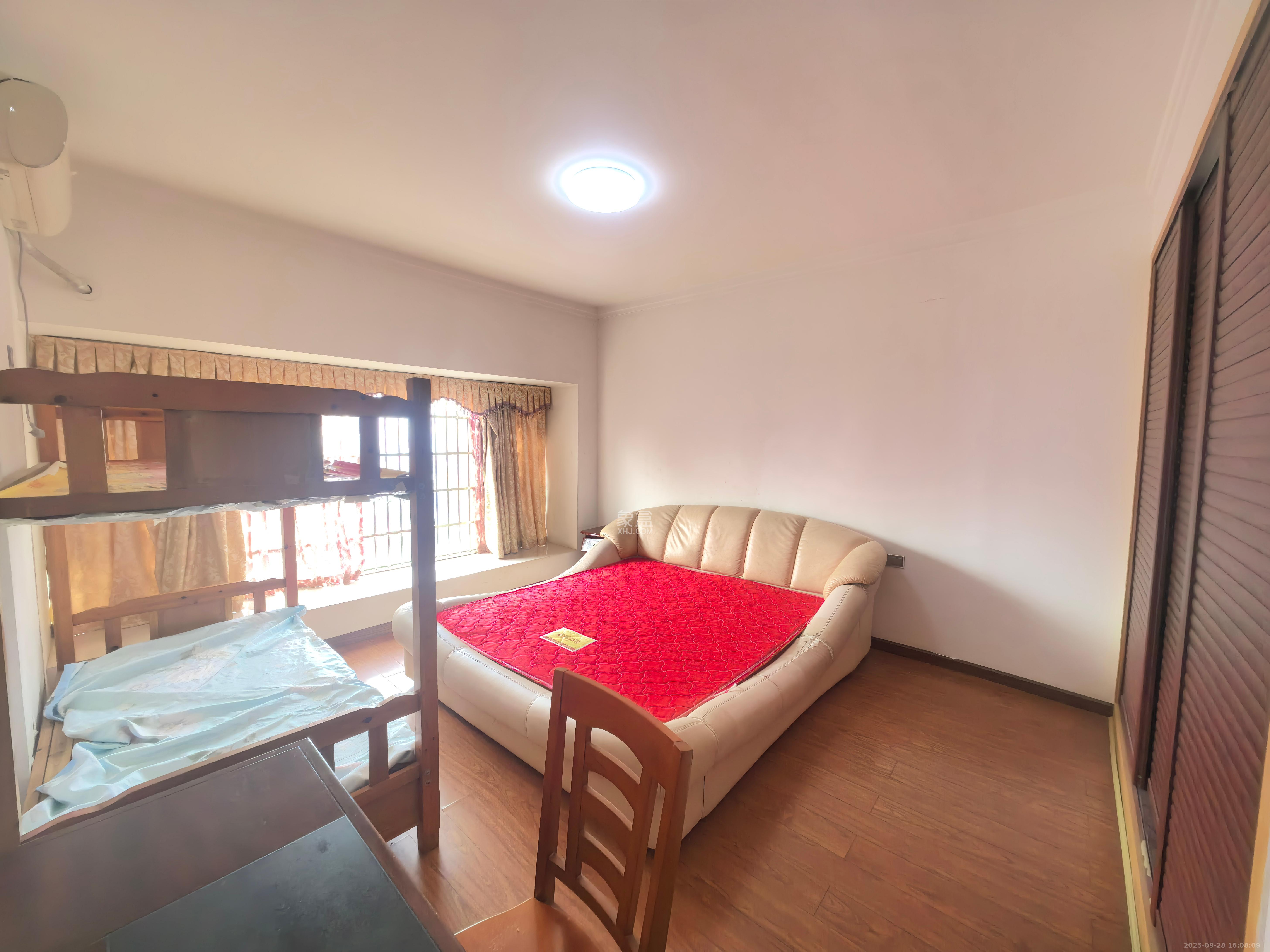 幸福里润城(幸福里二期) 3室2厅2卫 2000.00元/月 幸福里润城(幸福里二期) 3室2厅2卫 2000.00元/月室内图