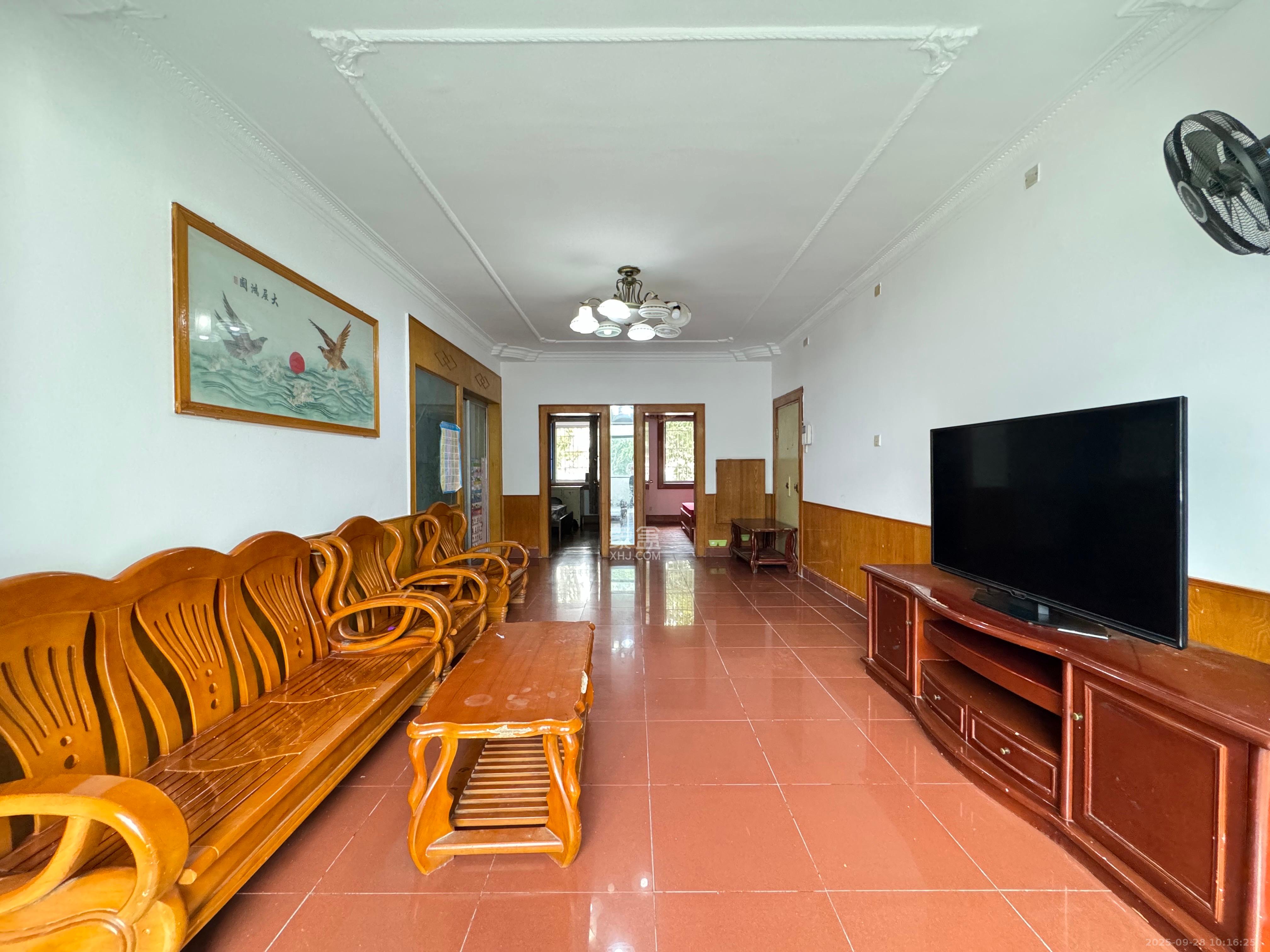 长沙县粮食局宿舍  3室2厅2卫    1700.0元/月室内图