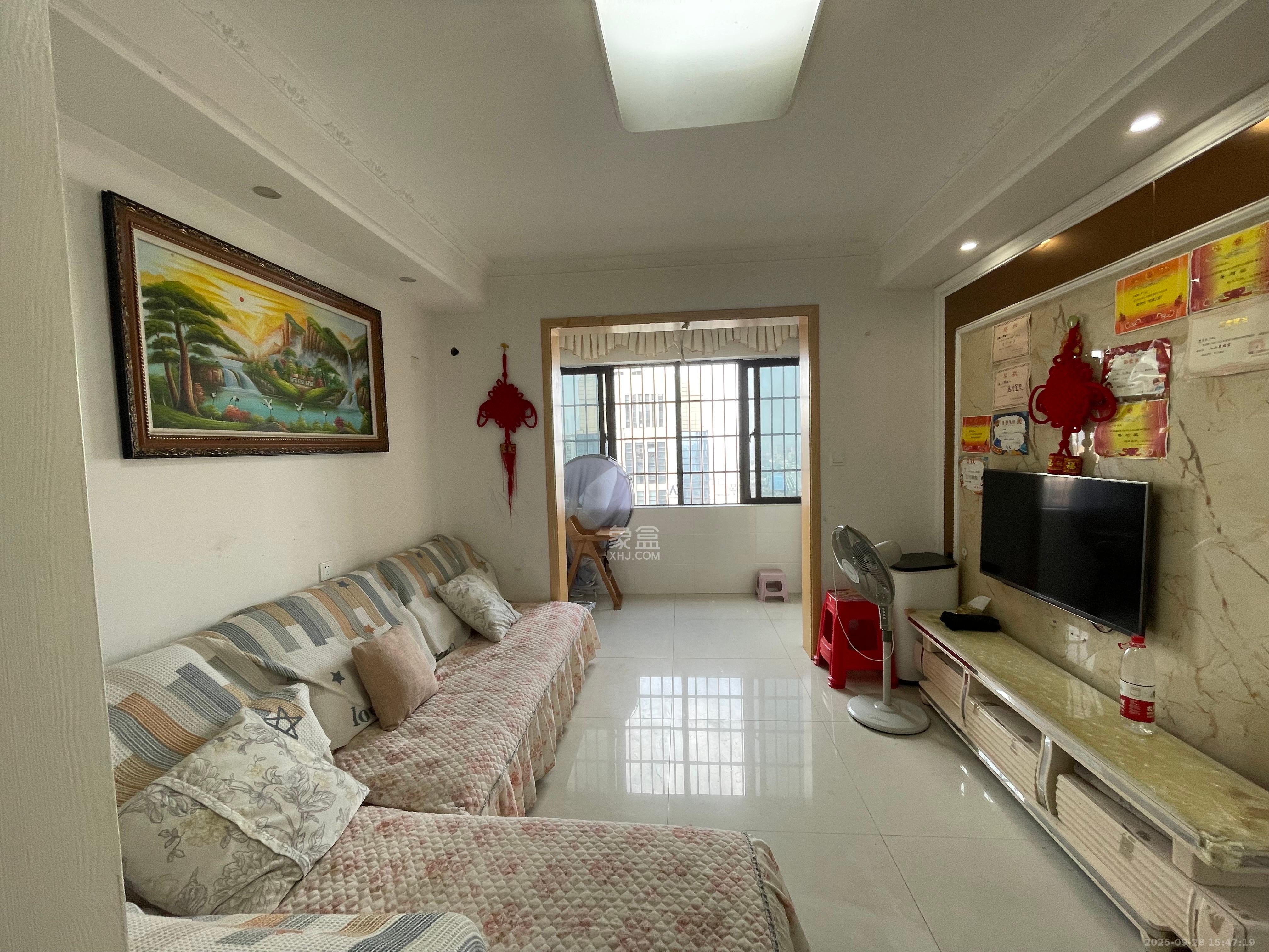 芒果天地(芒果雅苑)  2室1厅1卫    2300.0元/月 芒果天地(芒果雅苑)  2室1厅1卫    2300.0元/月