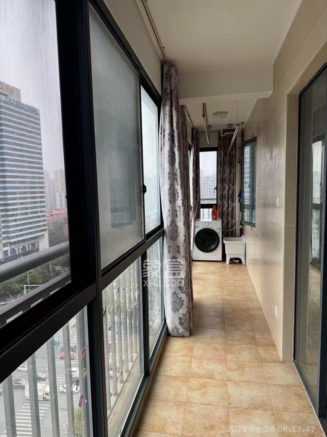 通泰梅岭苑 2室2厅1卫 2600.0元/月 通泰梅岭苑 2室2厅1卫 2600.0元/月室内图