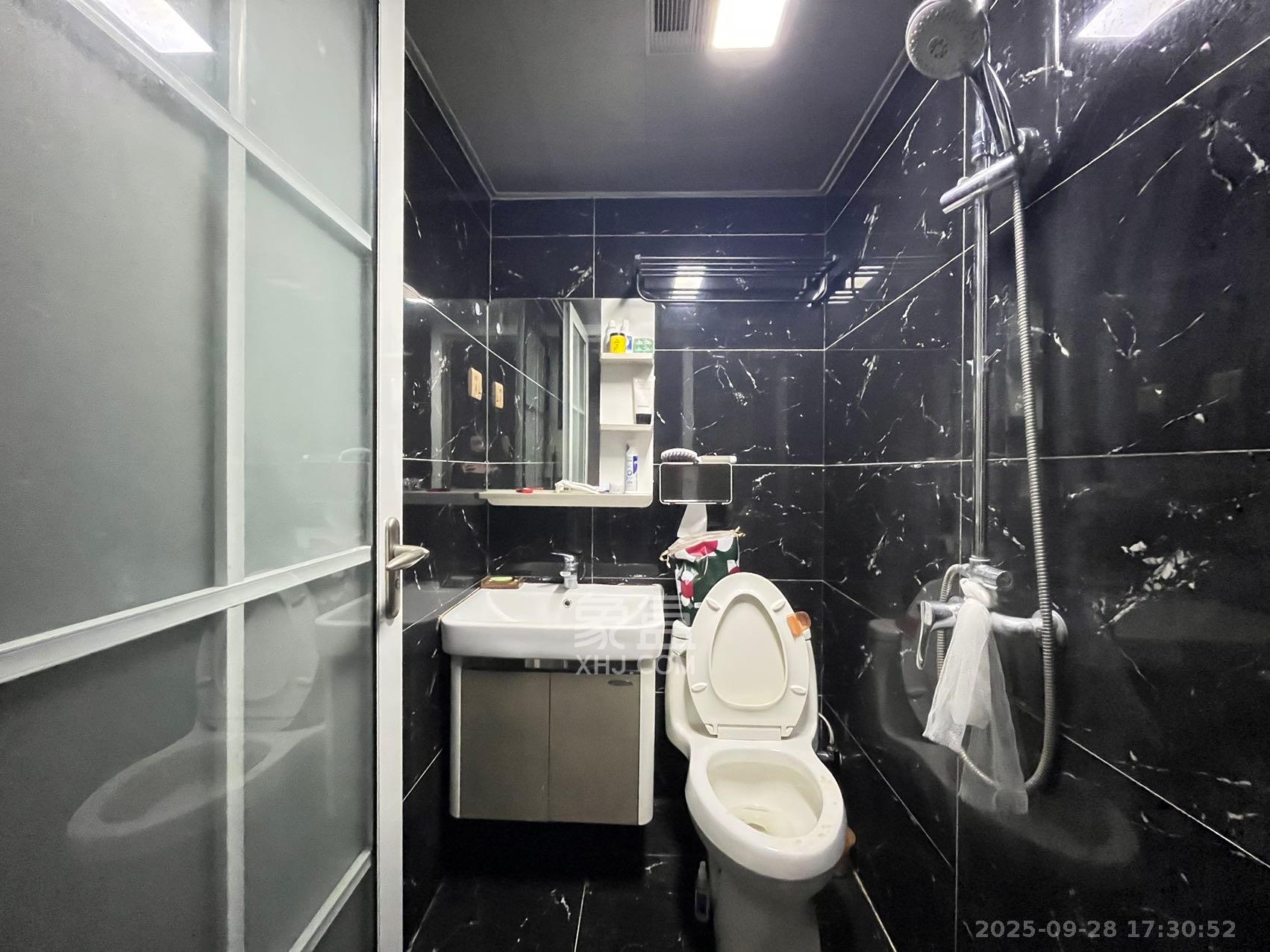 佳兴国际汇  1室0厅1卫    1450.0元/月室内图