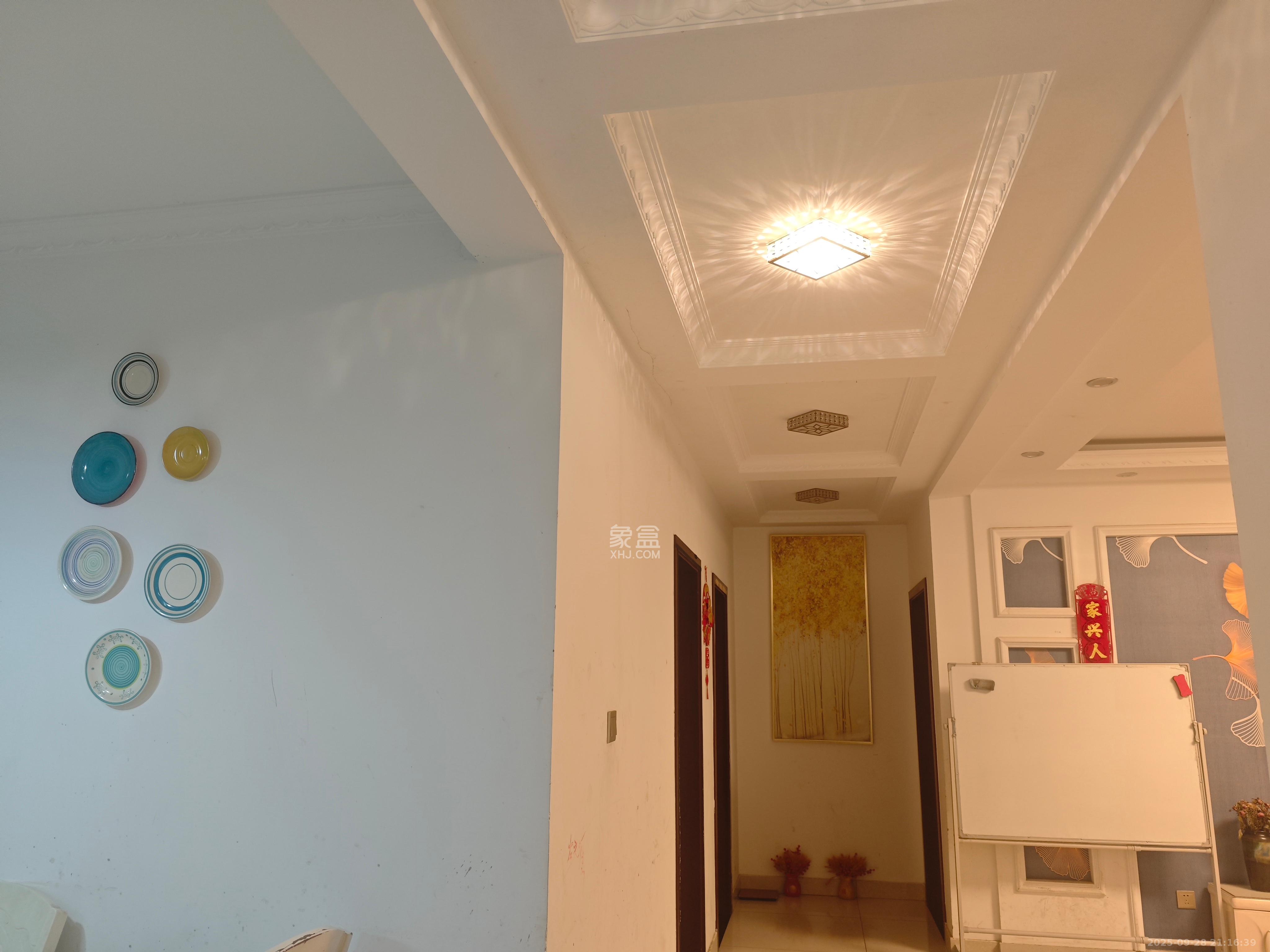 凯富漫城 3室2厅2卫 1400.0元/月 凯富漫城 3室2厅2卫 1400.0元/月室内图