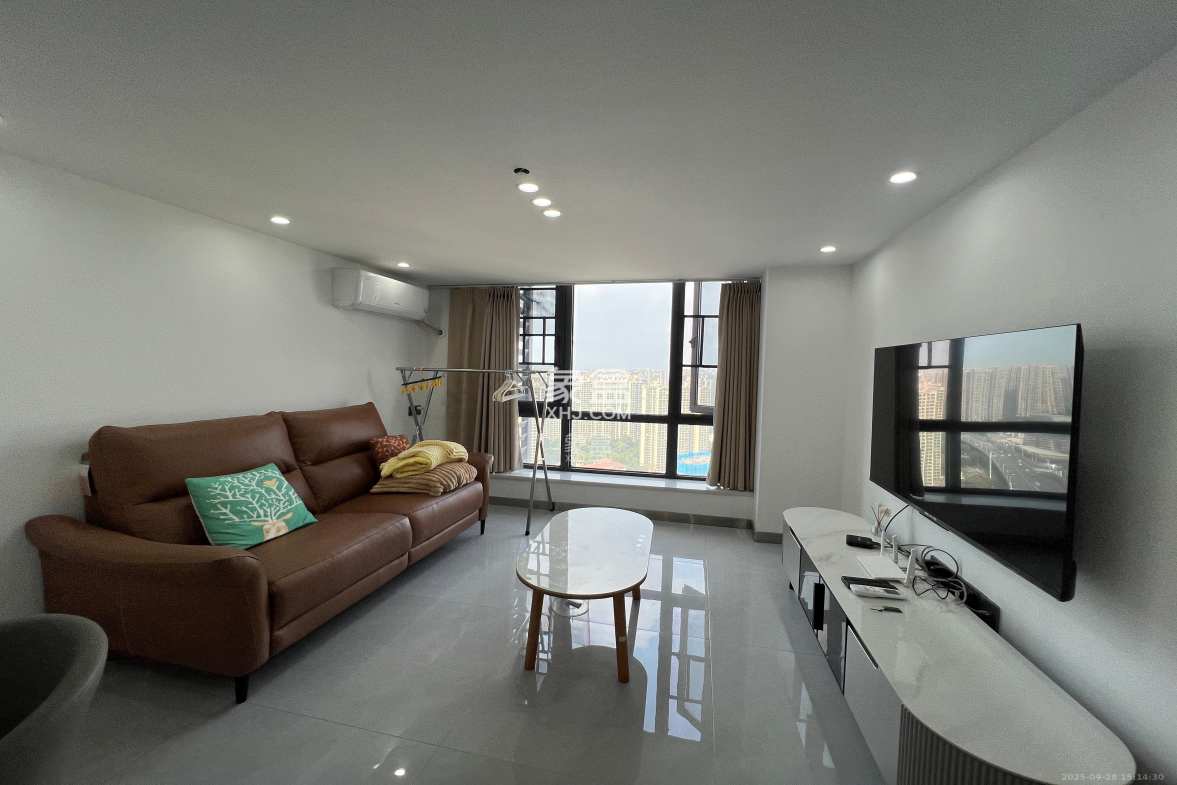 藏珑湖上公馆 2室1厅1卫 3000.0元/月 藏珑湖上公馆 2室1厅1卫 3000.0元/月室内图