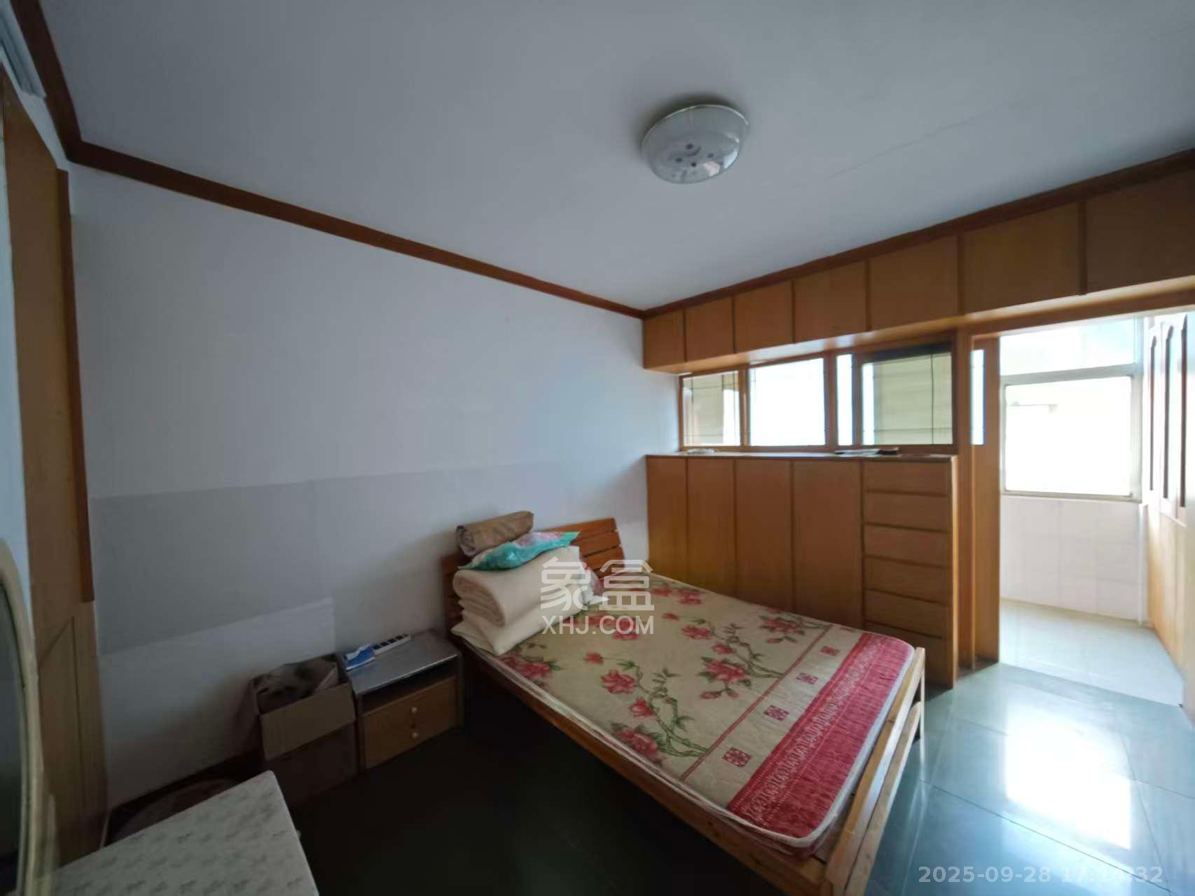 梨子山社区长电宿舍 2室1厅1卫 1400.0元/月 梨子山社区长电宿舍 2室1厅1卫 1400.0元/月室内图