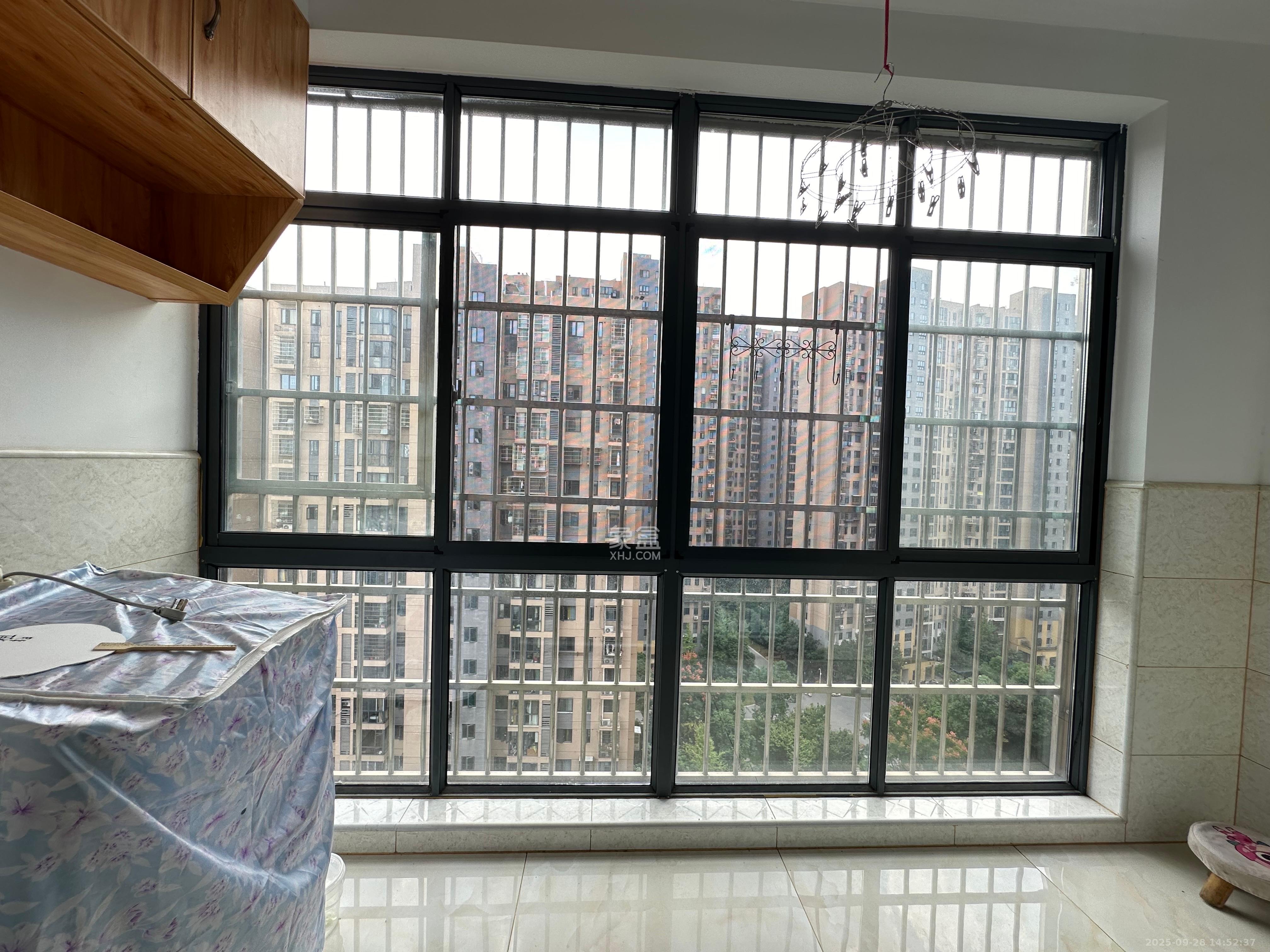 朝正美苑 2室2厅1卫 2100.0元/月 朝正美苑 2室2厅1卫 2100.0元/月室内图