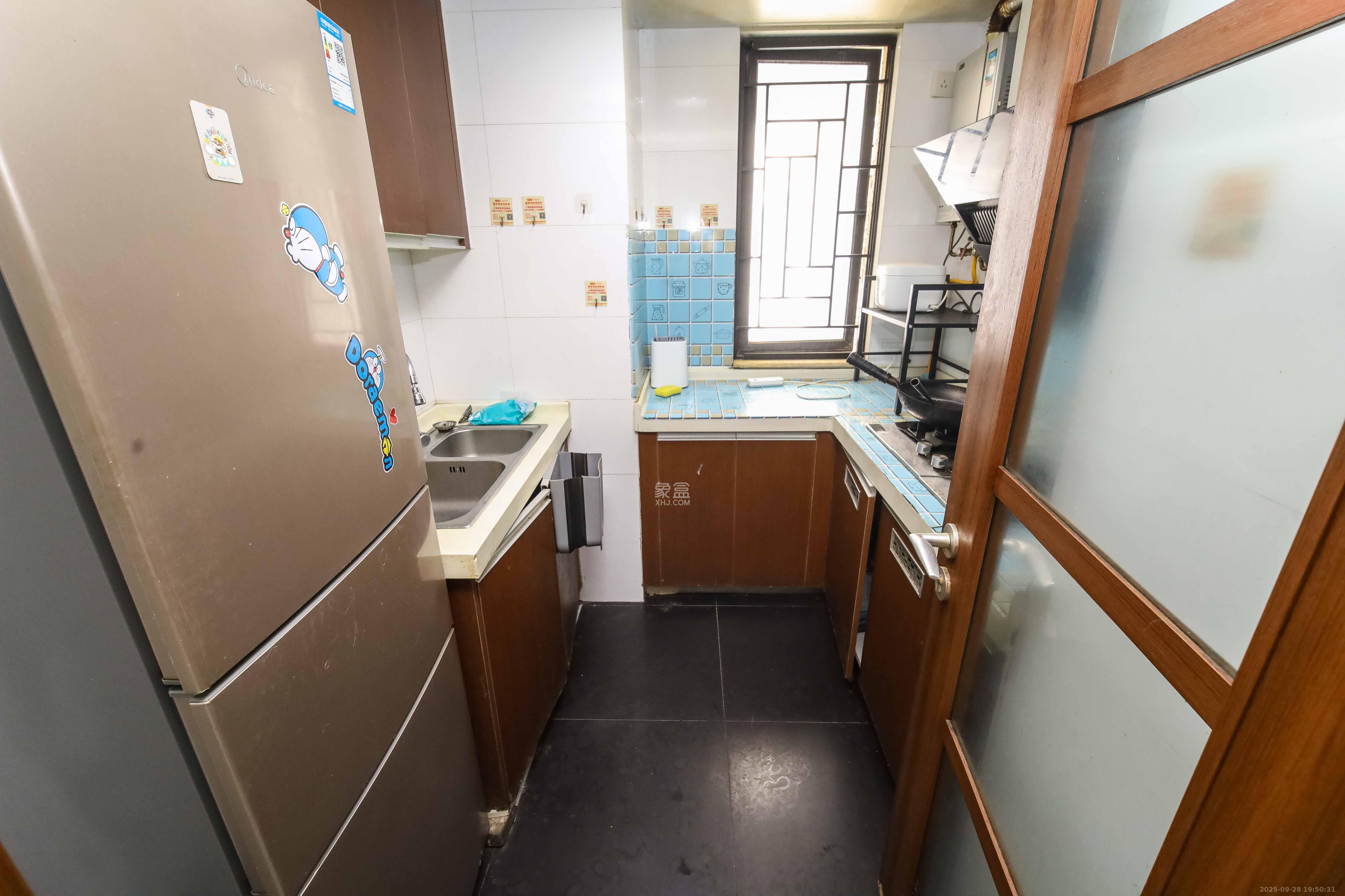 万科金域蓝湾  3室2厅2卫    75.0万厨房