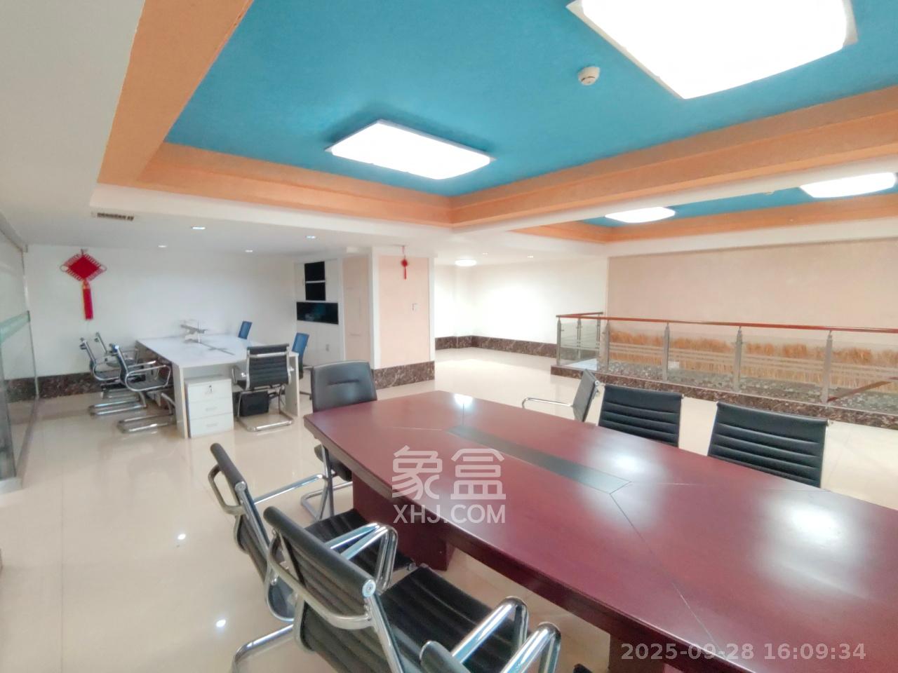 嘉玺大厦（高桥国际公寓）   280.0㎡      10000.0元/月室内图