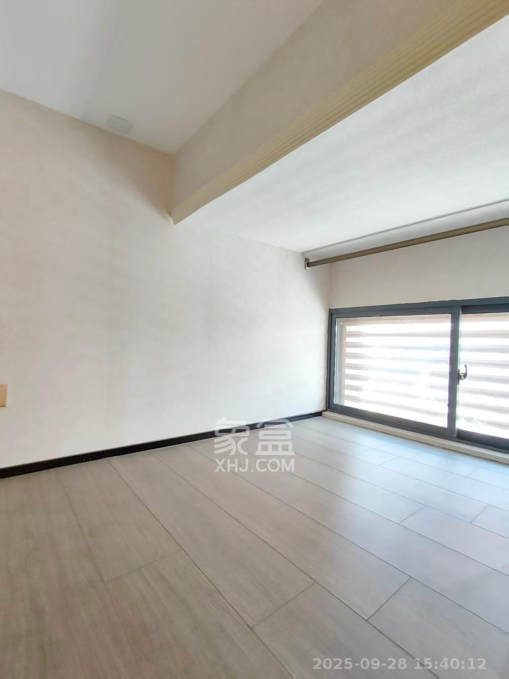 中一鲲出（鲲鹏府）  2室2厅1卫    2800.0元/月室内图