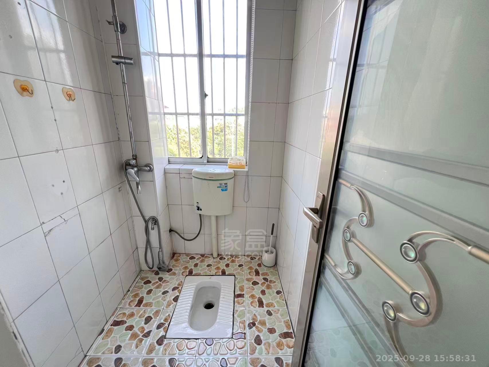 佳诚时代广场 1室1厅1卫 1000.0元/月 佳诚时代广场 1室1厅1卫 1000.0元/月室内图