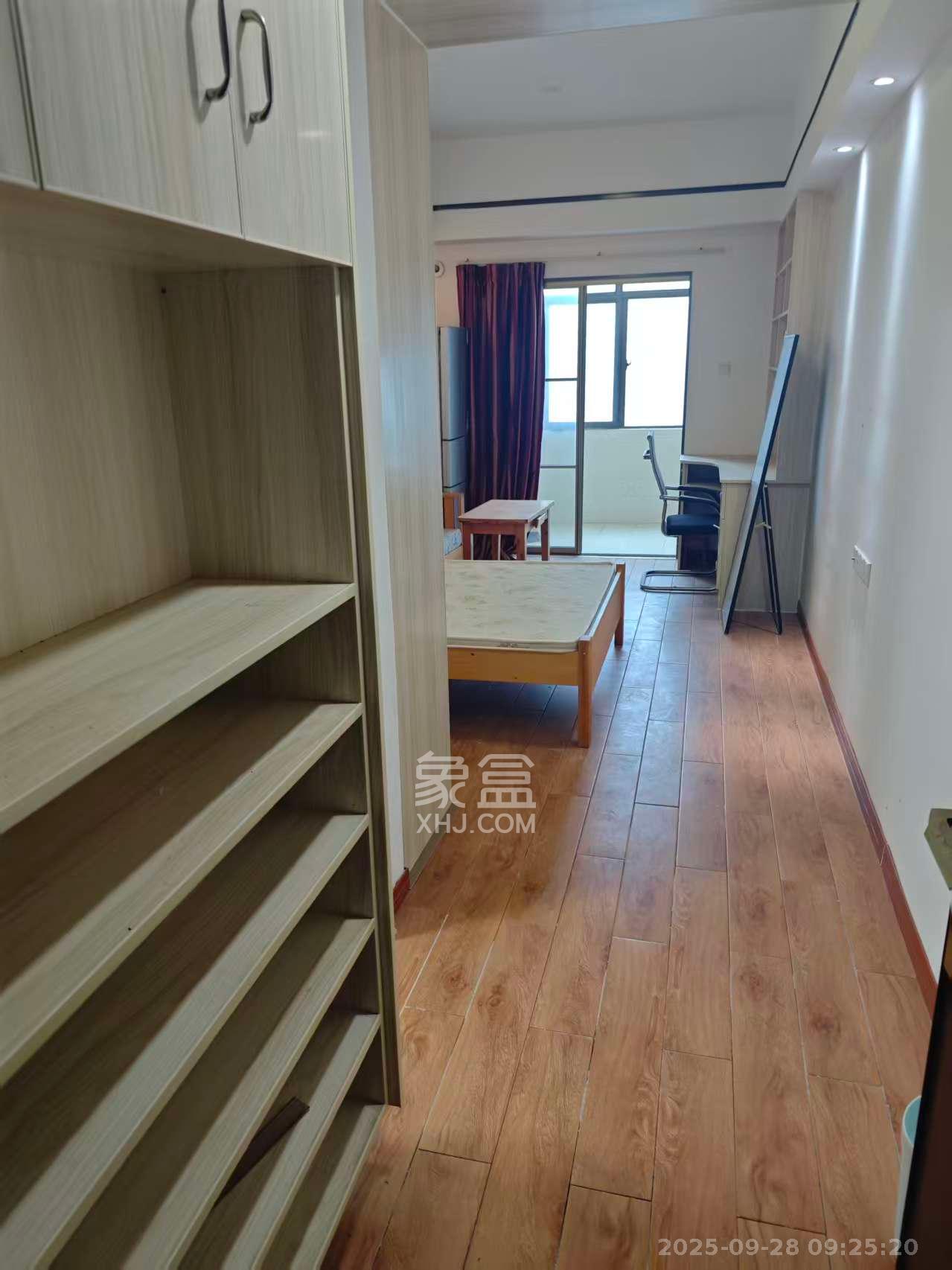 长盛上东区   50.0㎡      1600.0元/月室内图