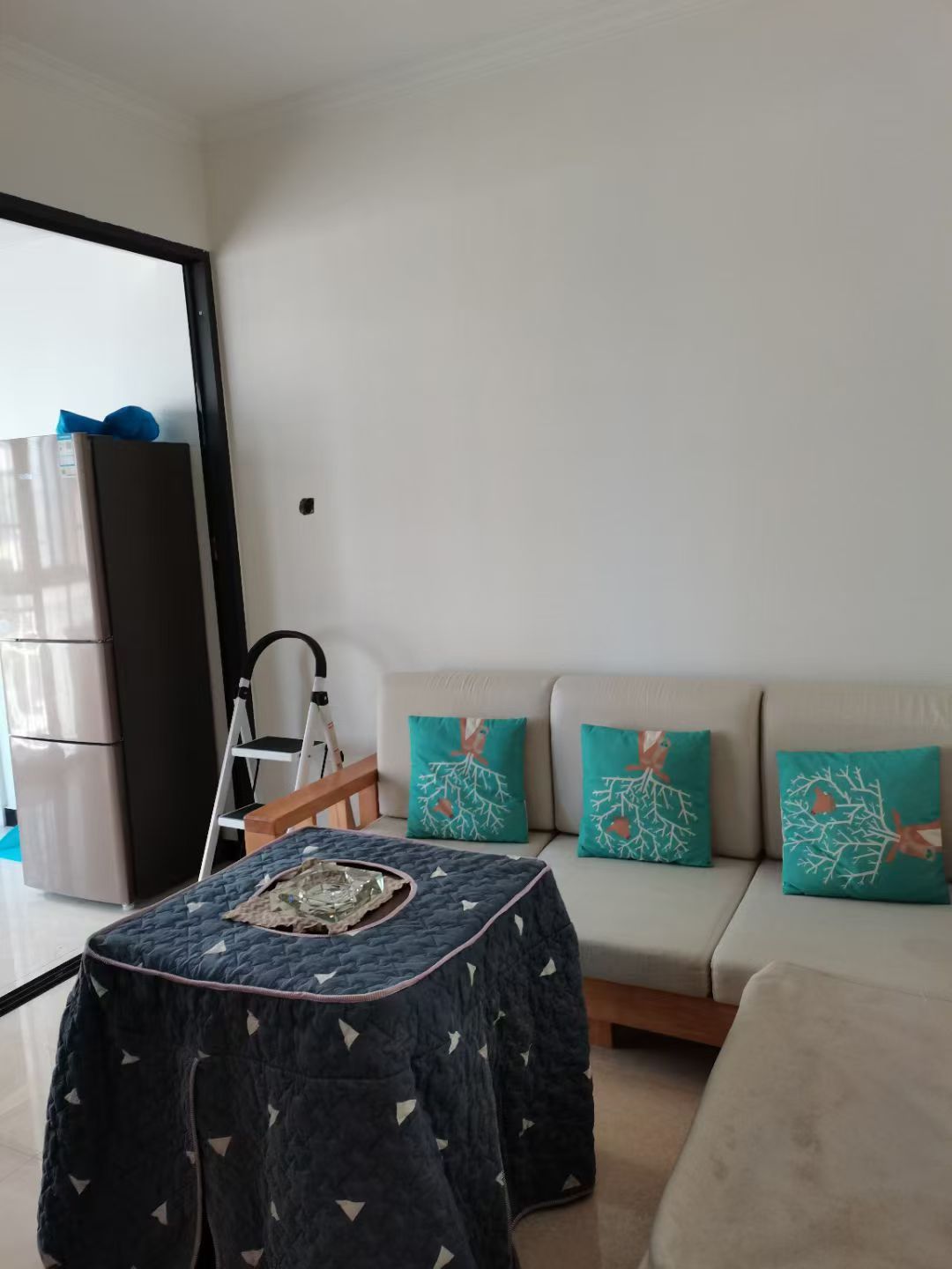 大庸王府 1室1厅1卫 1100.0元/月 大庸王府 1室1厅1卫 1100.0元/月室内图