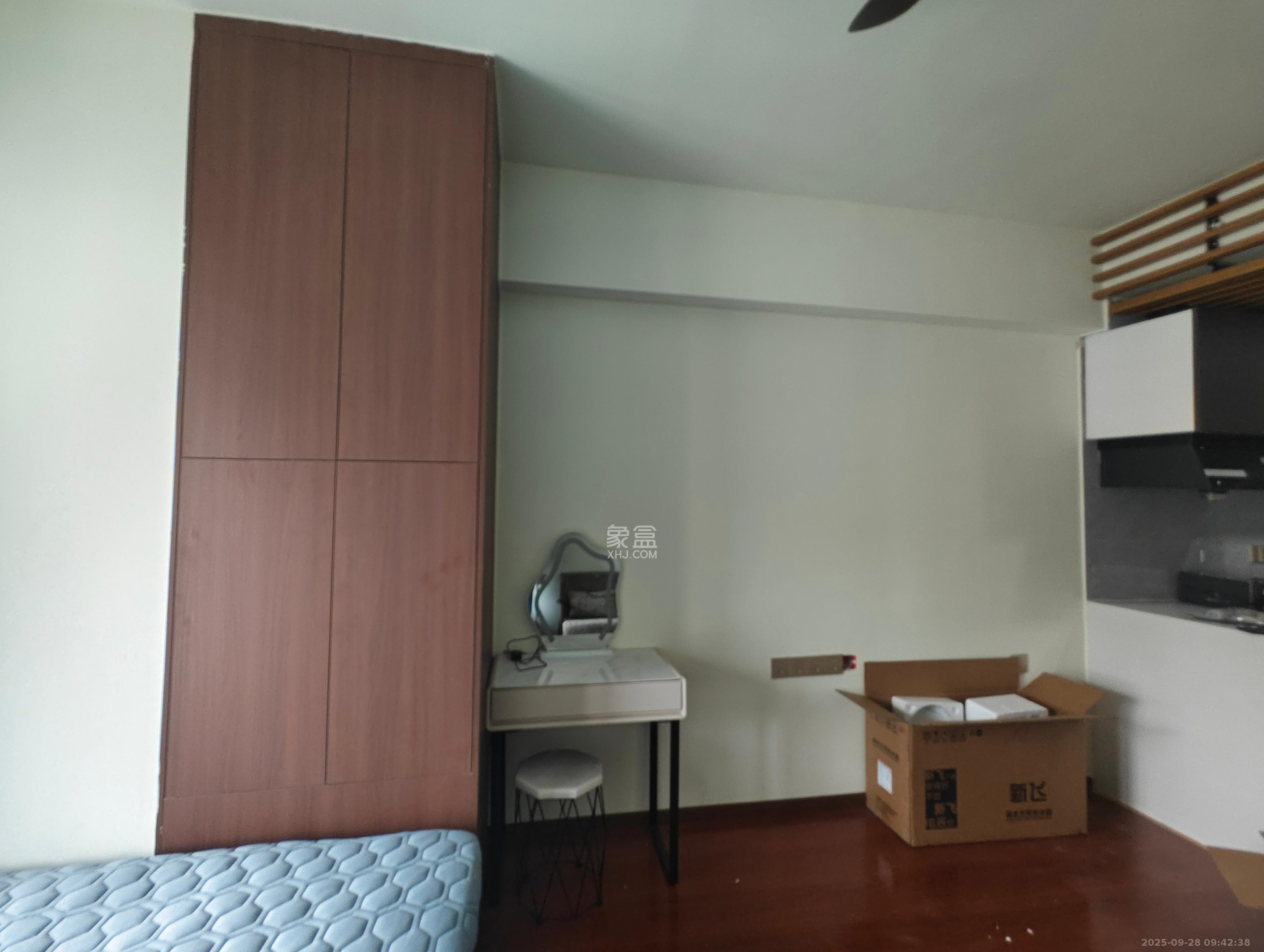 保利天禧EF区  1室1厅1卫    1800.0元/月 保利天禧EF区  1室1厅1卫    1800.0元/月室内图