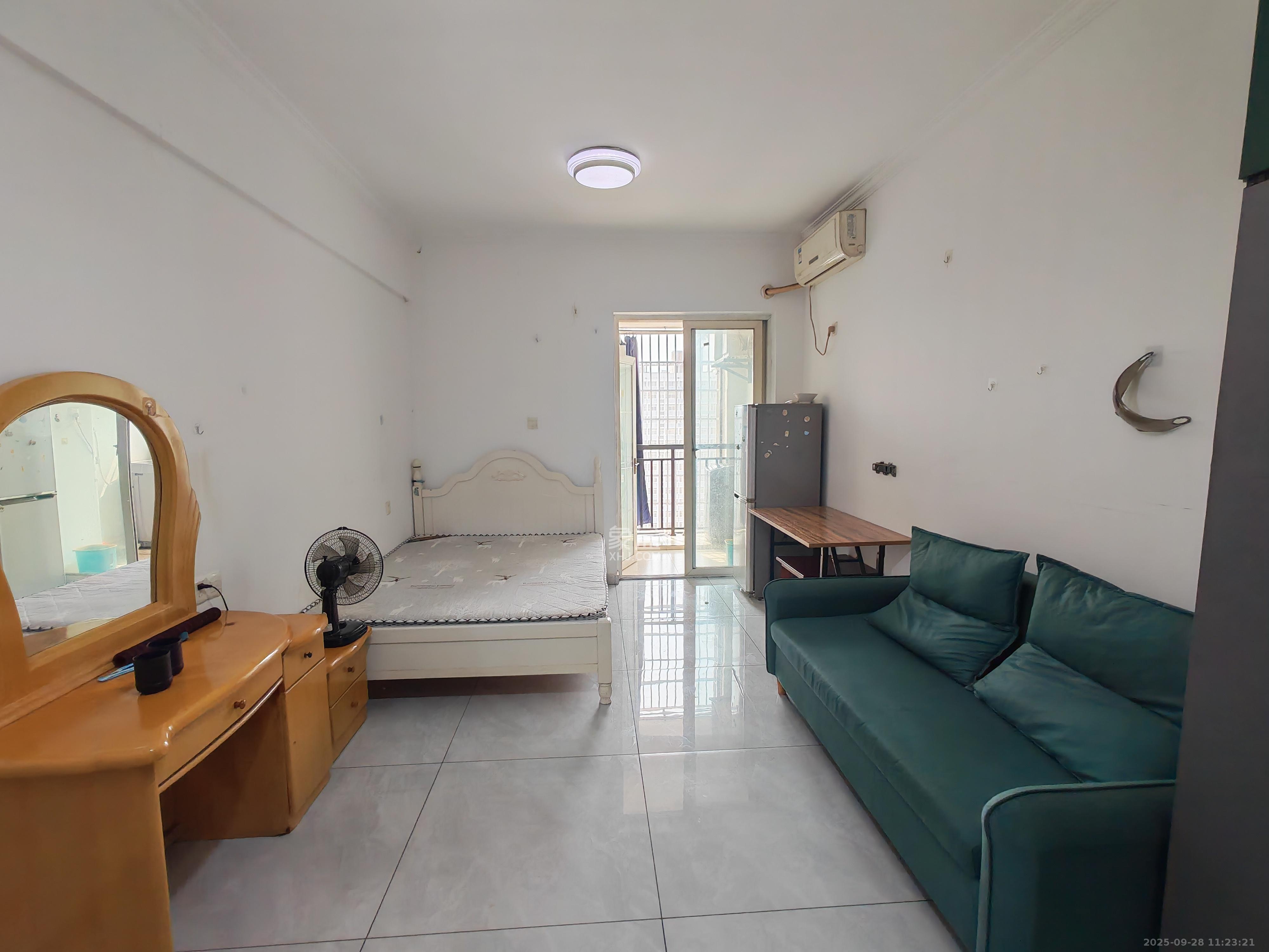 爵士湘 1室1厅1卫 1000.0元/月 爵士湘 1室1厅1卫 1000.0元/月室内图