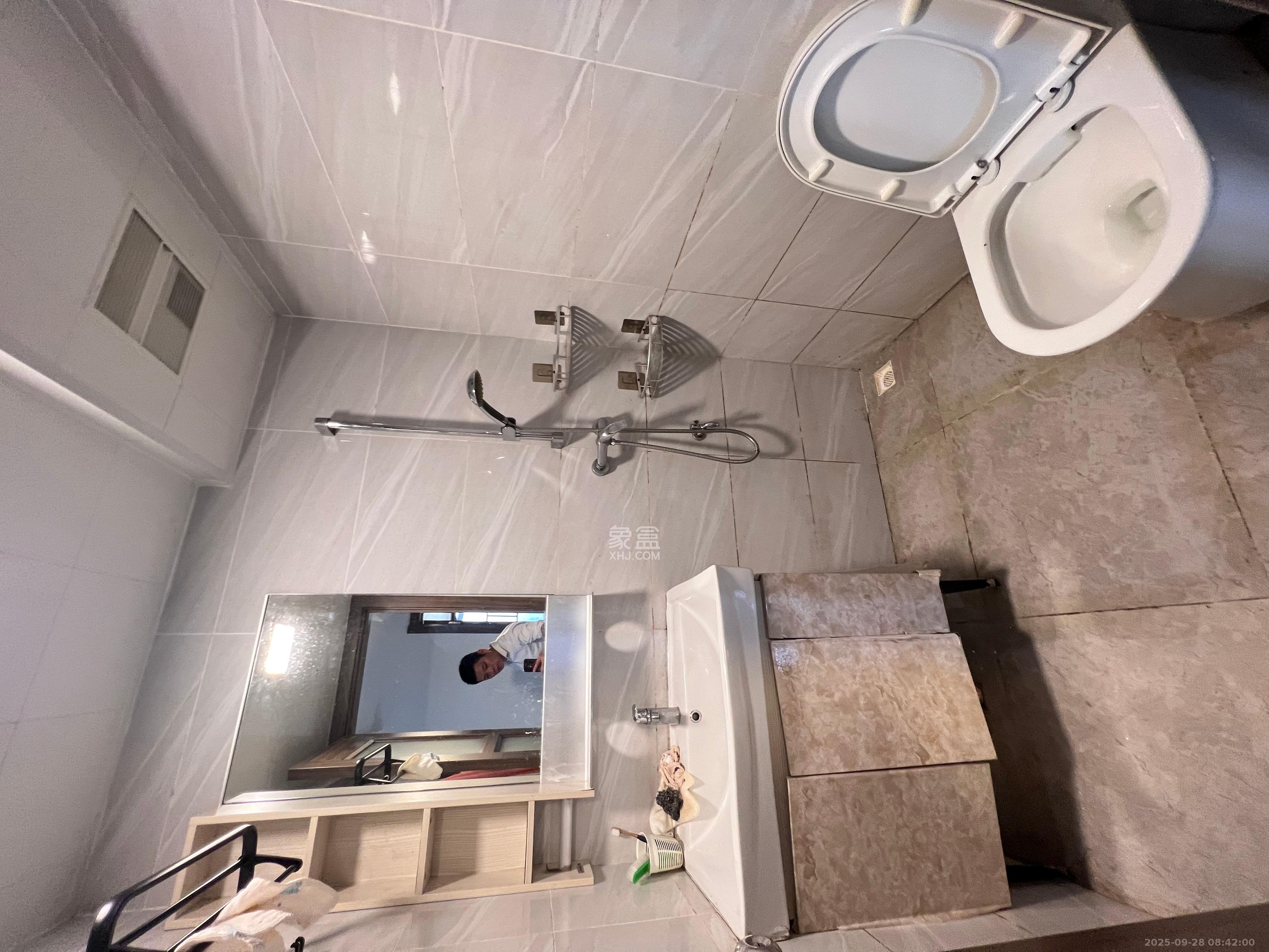 新长海漓湘悦 2室1厅1卫 1900.0元/月 新长海漓湘悦 2室1厅1卫 1900.0元/月室内图