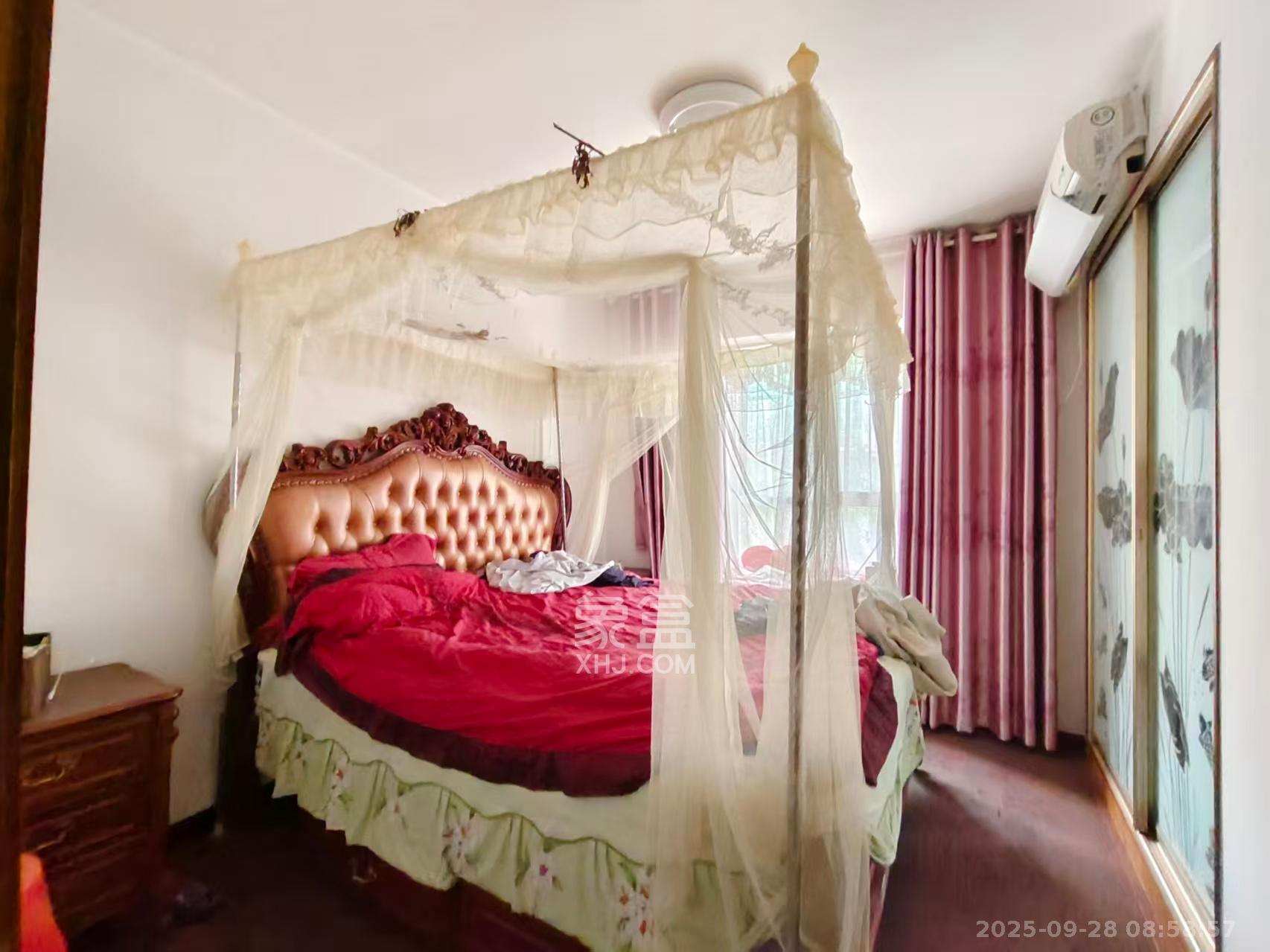 中星苑  4室2厅2卫    3080.0元/月室内图