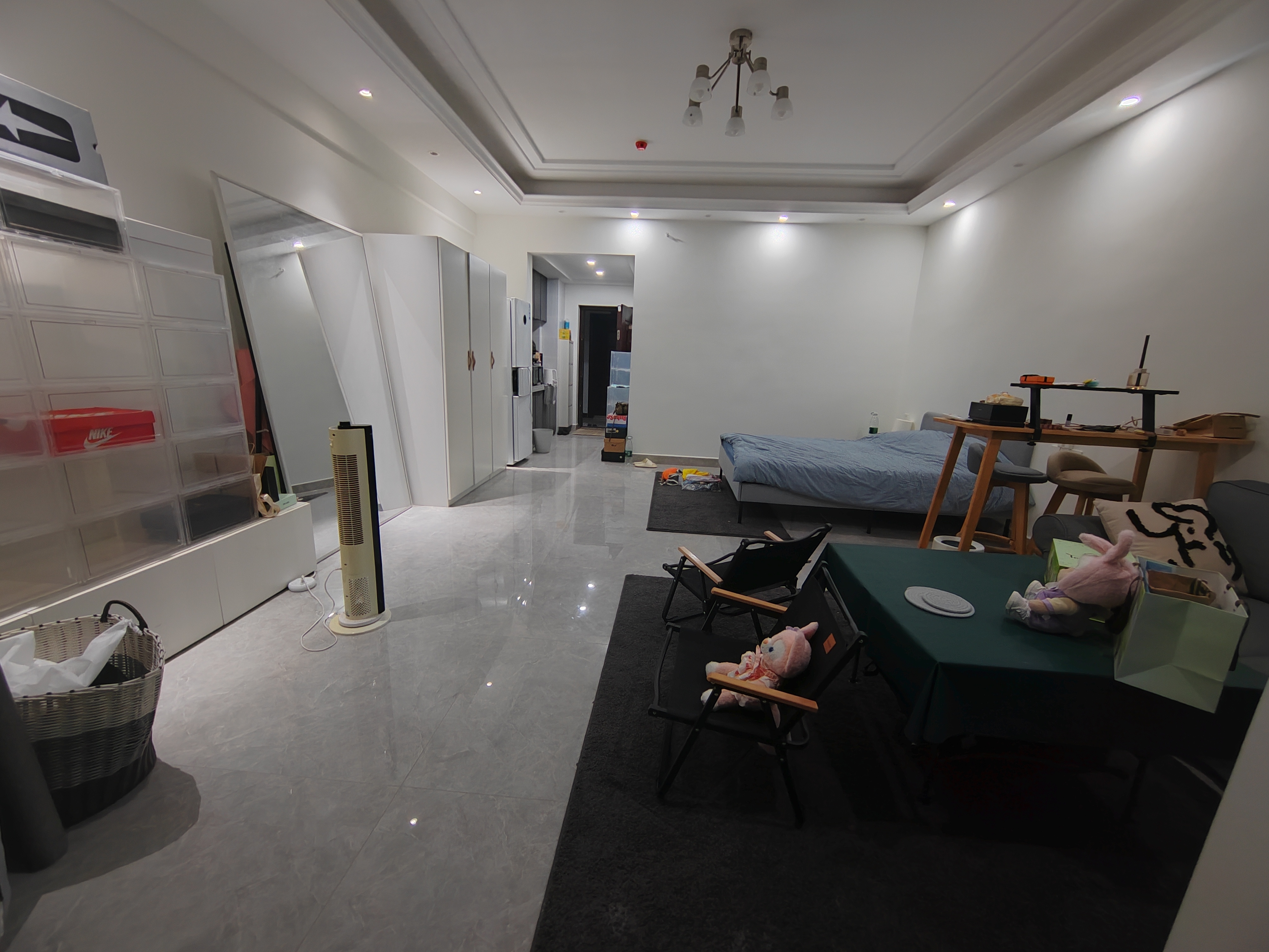 蓝海瑞园 1室1厅1卫 2400.0元/月 蓝海瑞园 1室1厅1卫 2400.0元/月室内图