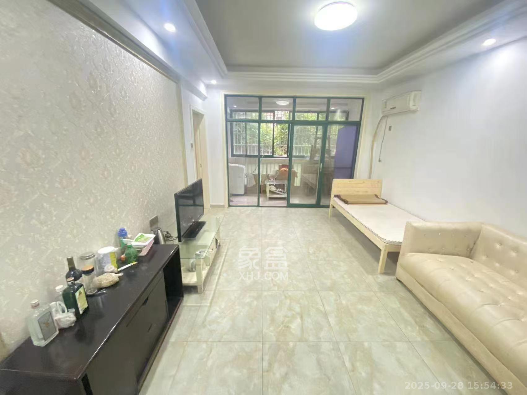 华盛家园 2室2厅1卫 1700.0元/月 华盛家园 2室2厅1卫 1700.0元/月室内图