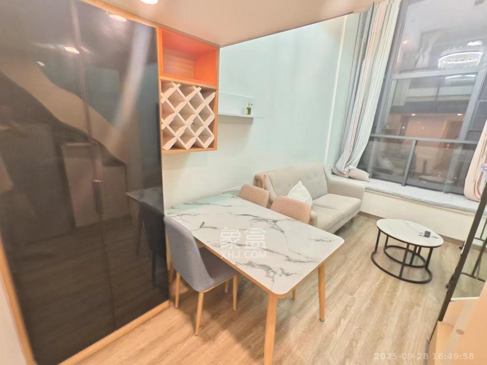 卓越浅水湾  1室1厅1卫    1700.0元/月 卓越浅水湾  1室1厅1卫    1700.0元/月室内图