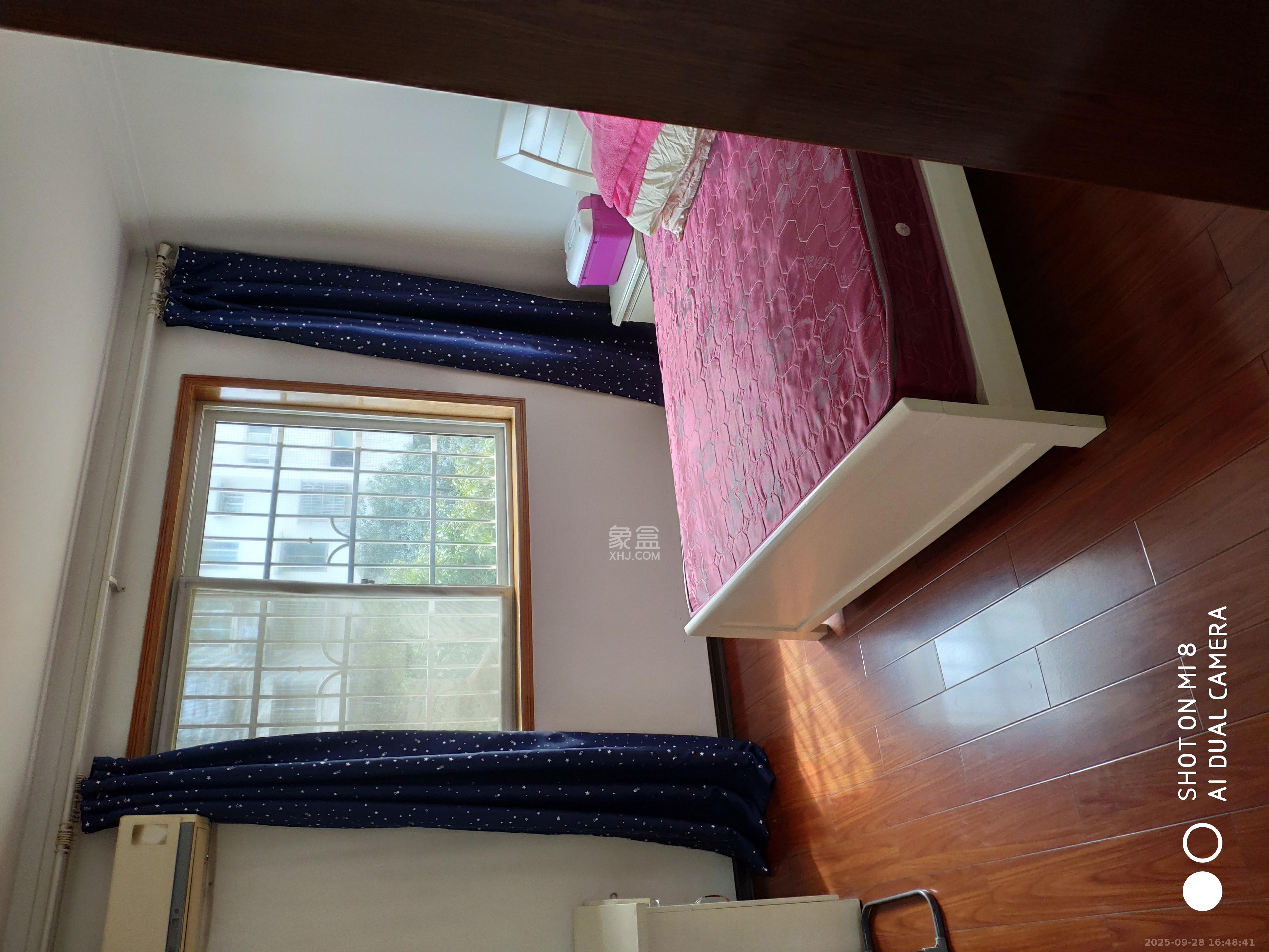 洪山家园 3室2厅2卫 2200.0元/月 洪山家园 3室2厅2卫 2200.0元/月室内图