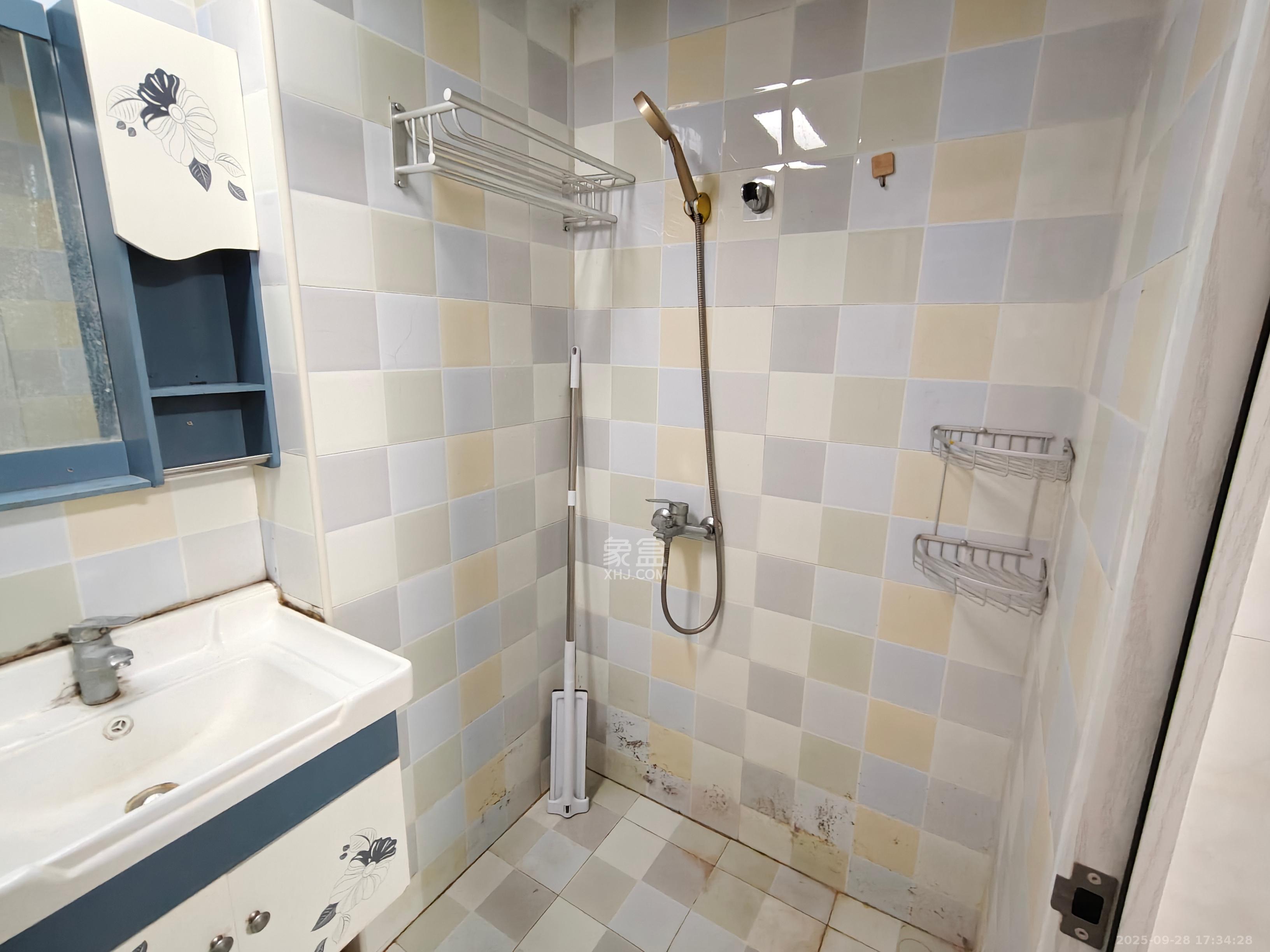 中海新城熙岸(中信新城五期) 1室0厅1卫 1200.0元/月 中海新城熙岸(中信新城五期) 1室0厅1卫 1200.0元/月室内图