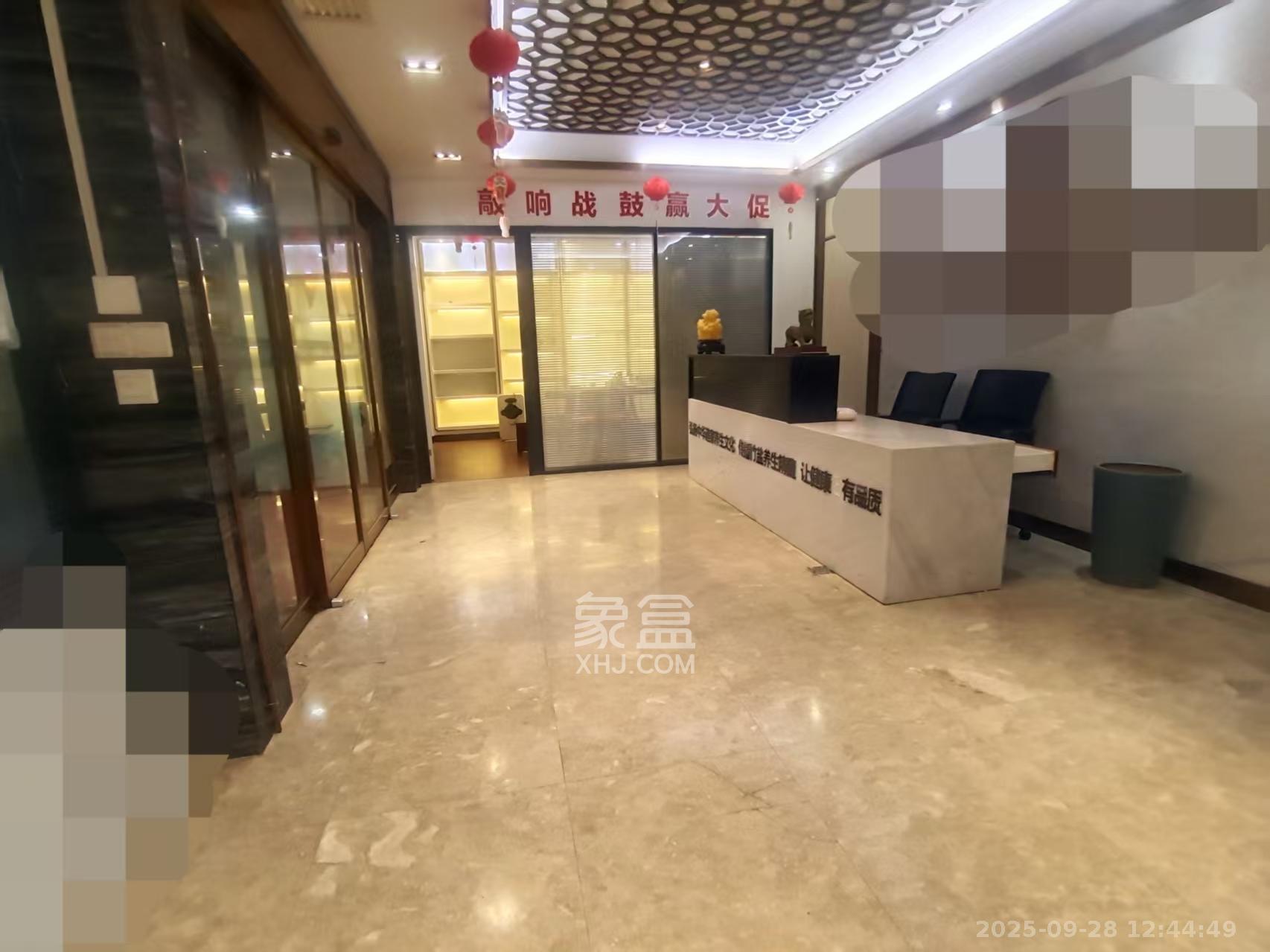 百纳广场（百纳公寓）   150.0㎡      8000.0元/月室内图