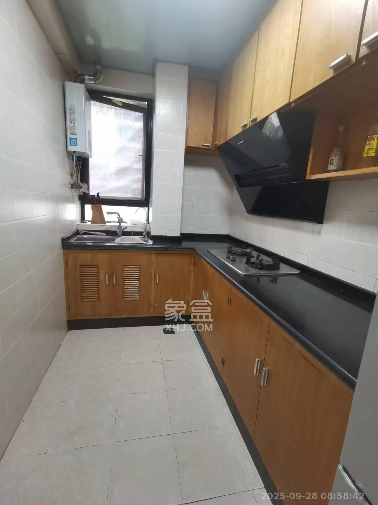 长大卧琥 2室2厅1卫 2300.0元/月 长大卧琥 2室2厅1卫 2300.0元/月室内图