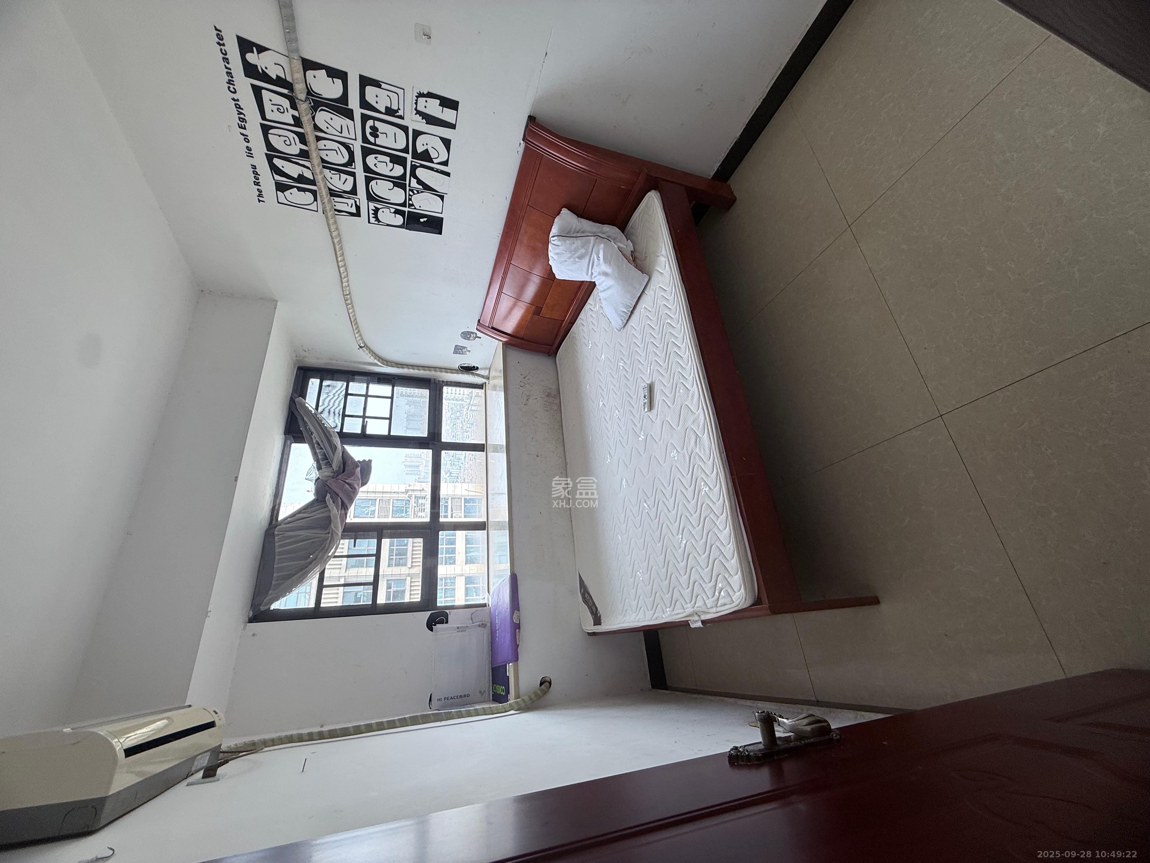 天下一家 1室2厅1卫 1600.0元/月 天下一家 1室2厅1卫 1600.0元/月室内图