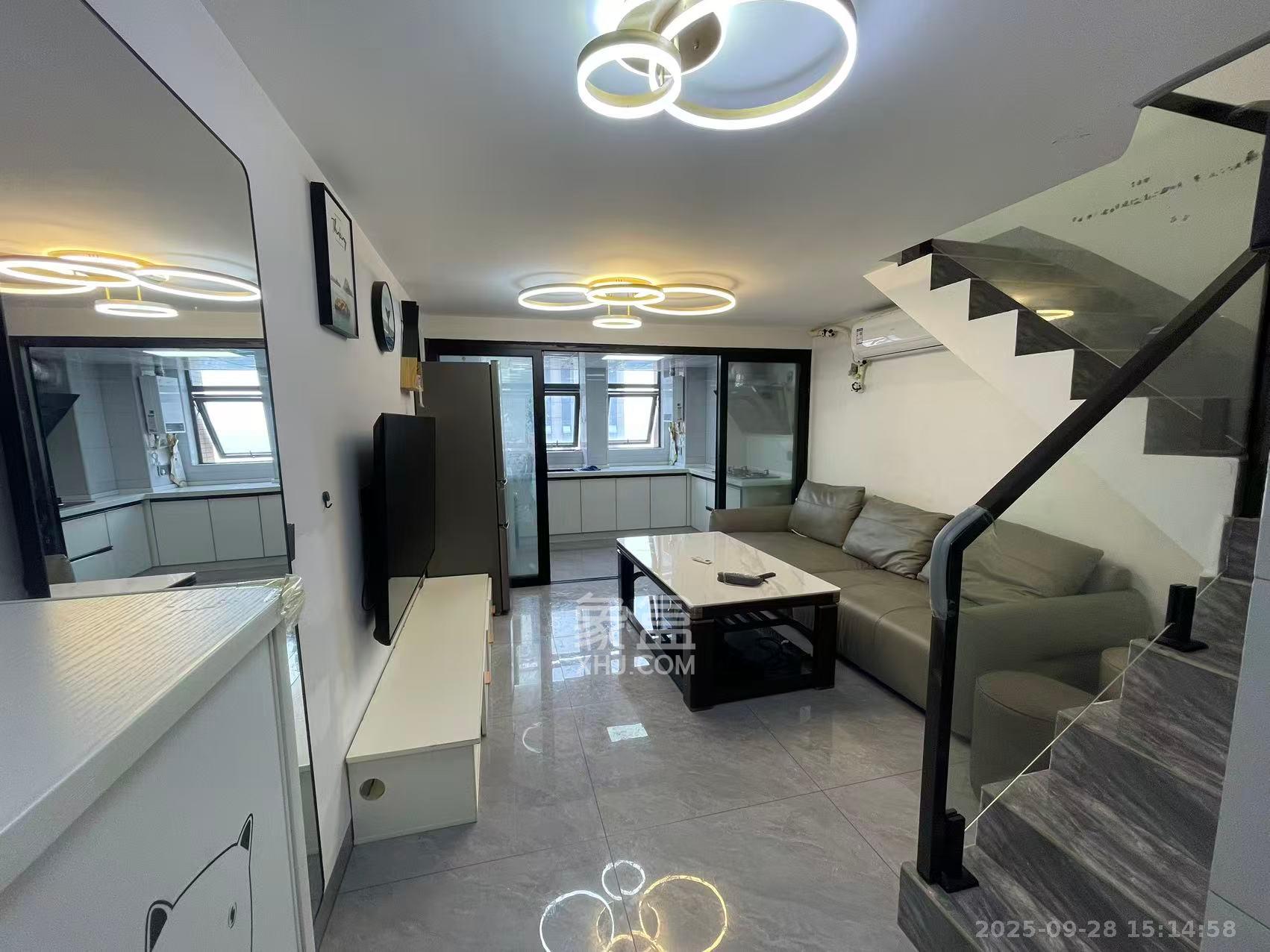 天鸿天府（天鸿中央大院）  1室1厅1卫    2500.0元/月室内图1