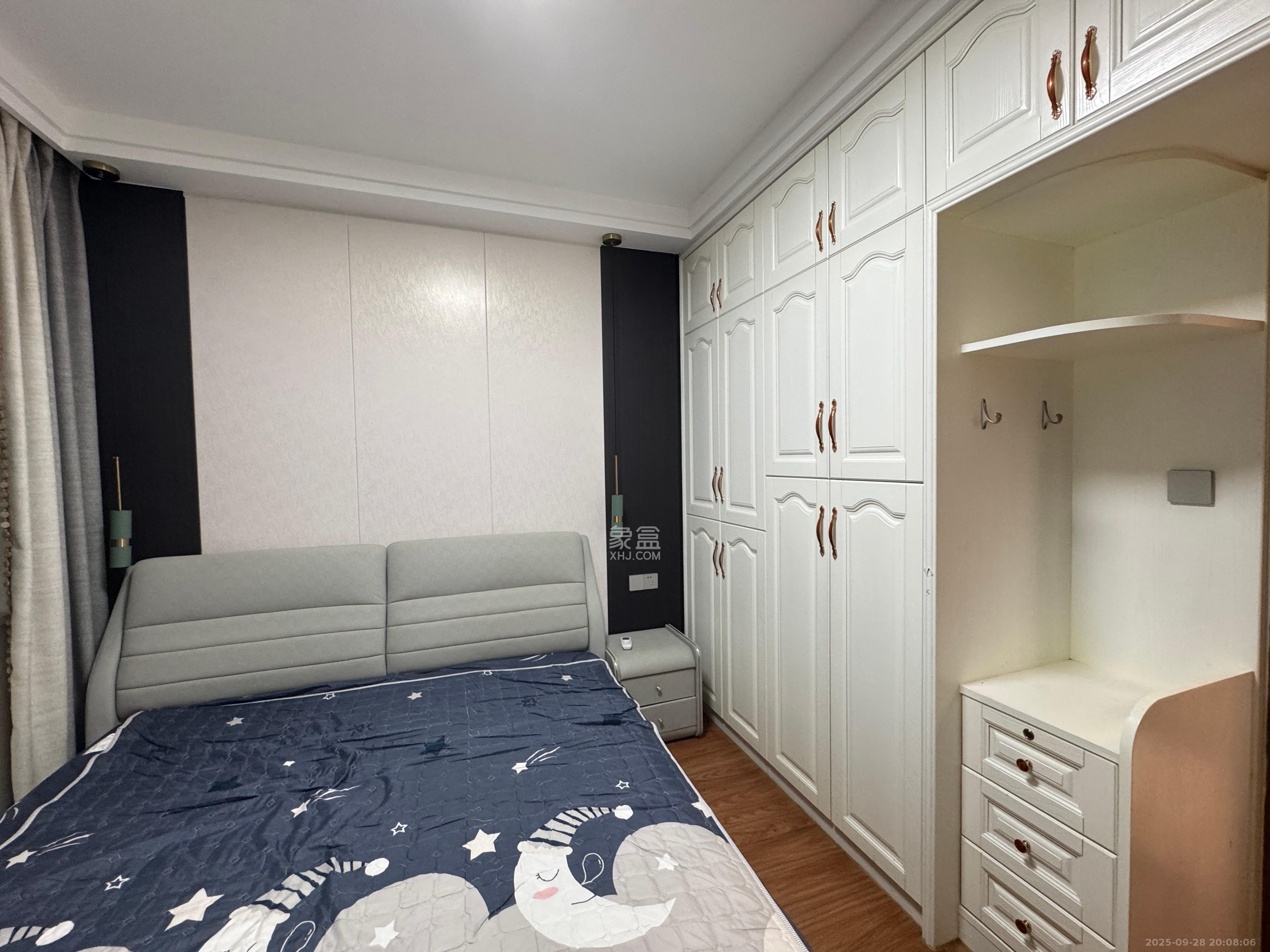 朝正美苑  3室2厅2卫    3000.0元/月室内图