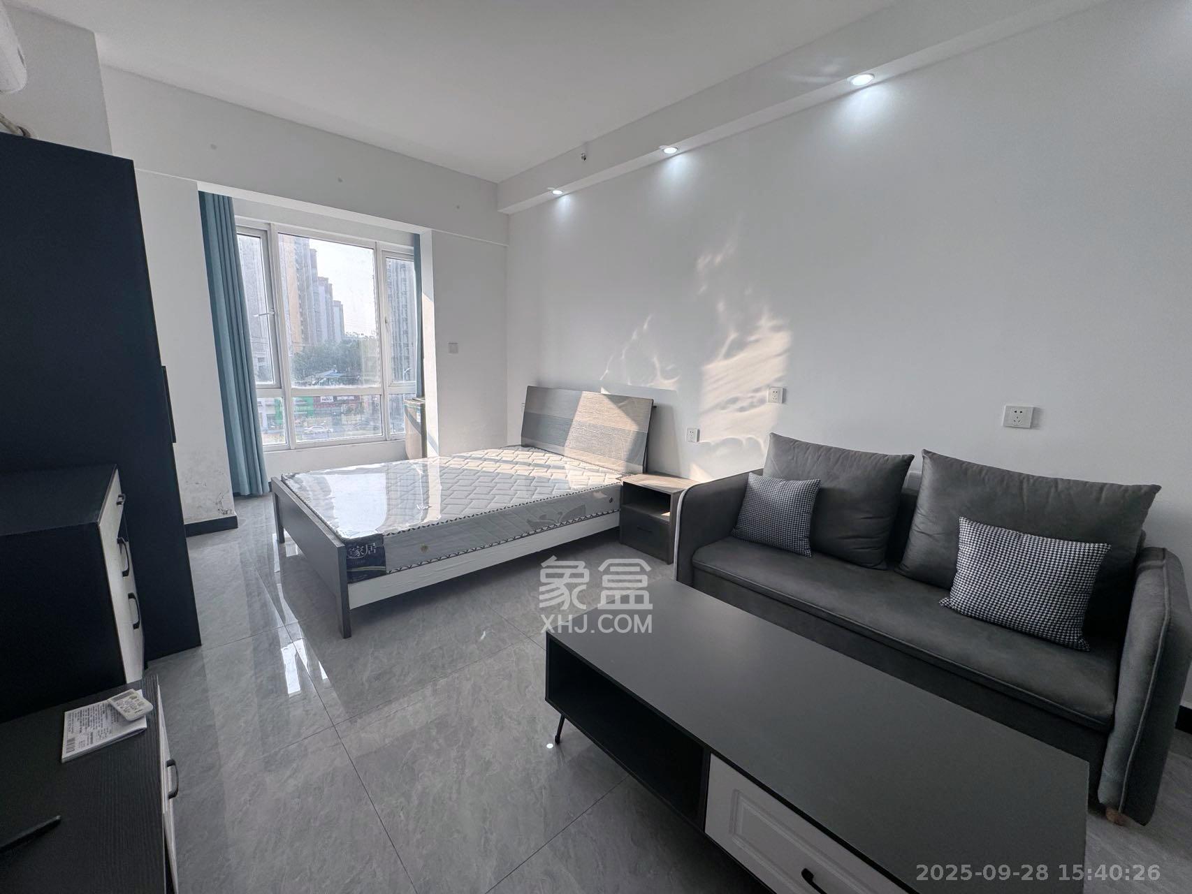 金地铂悦 1室1厅1卫 1300.0元/月 金地铂悦 1室1厅1卫 1300.0元/月室内图